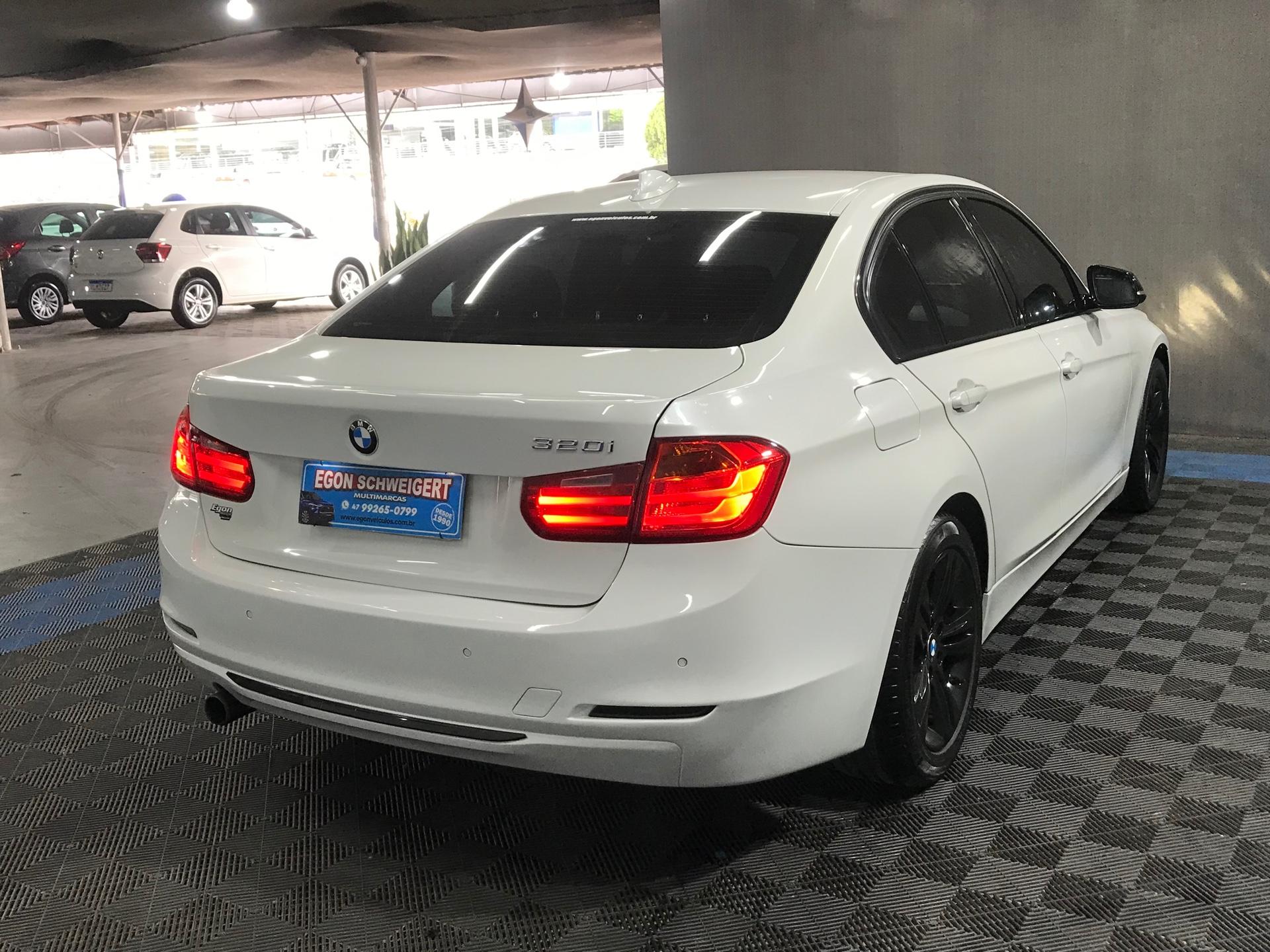 Foto número 303754 do veiculo