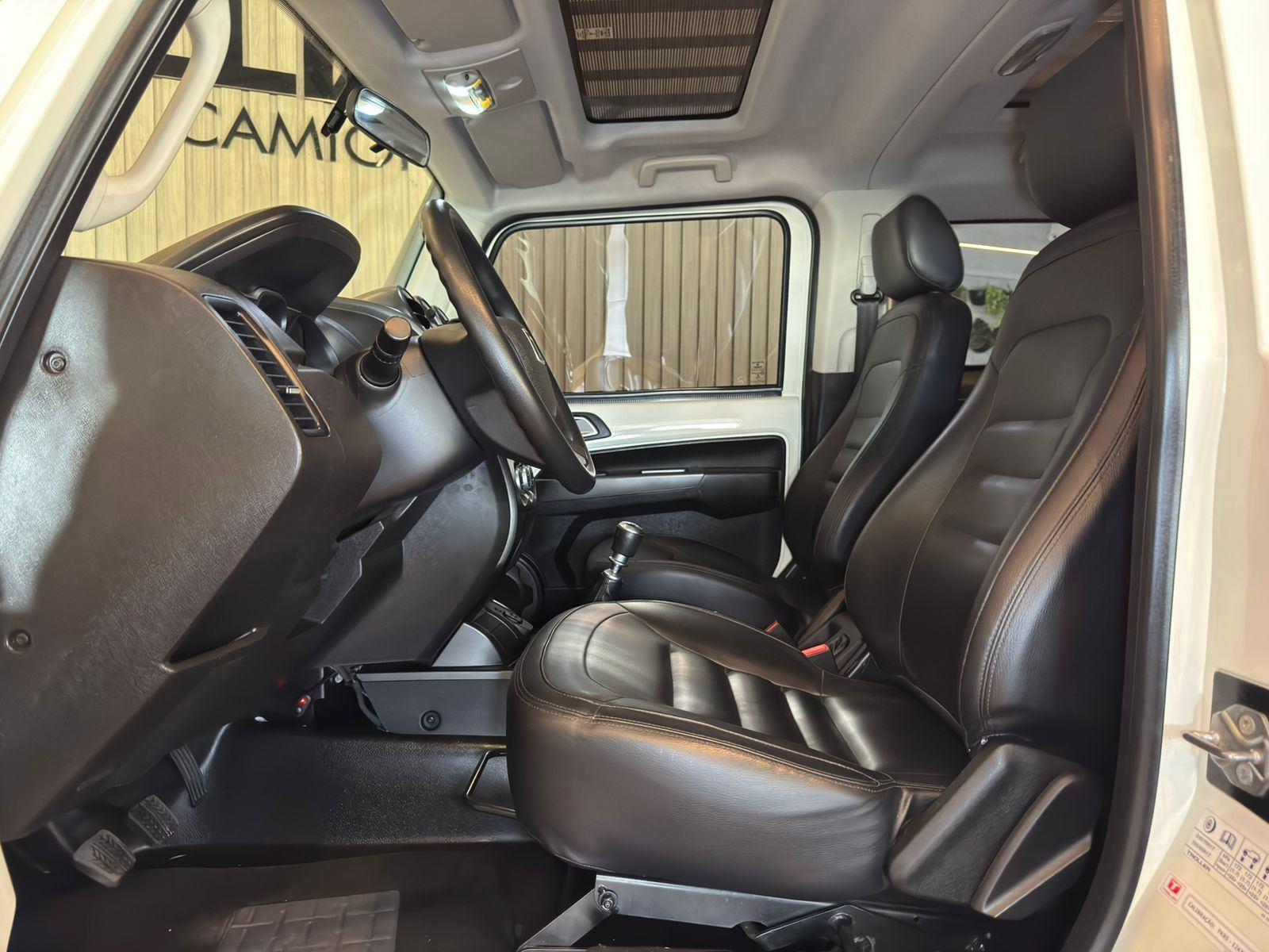 Foto número 302890 do veiculo