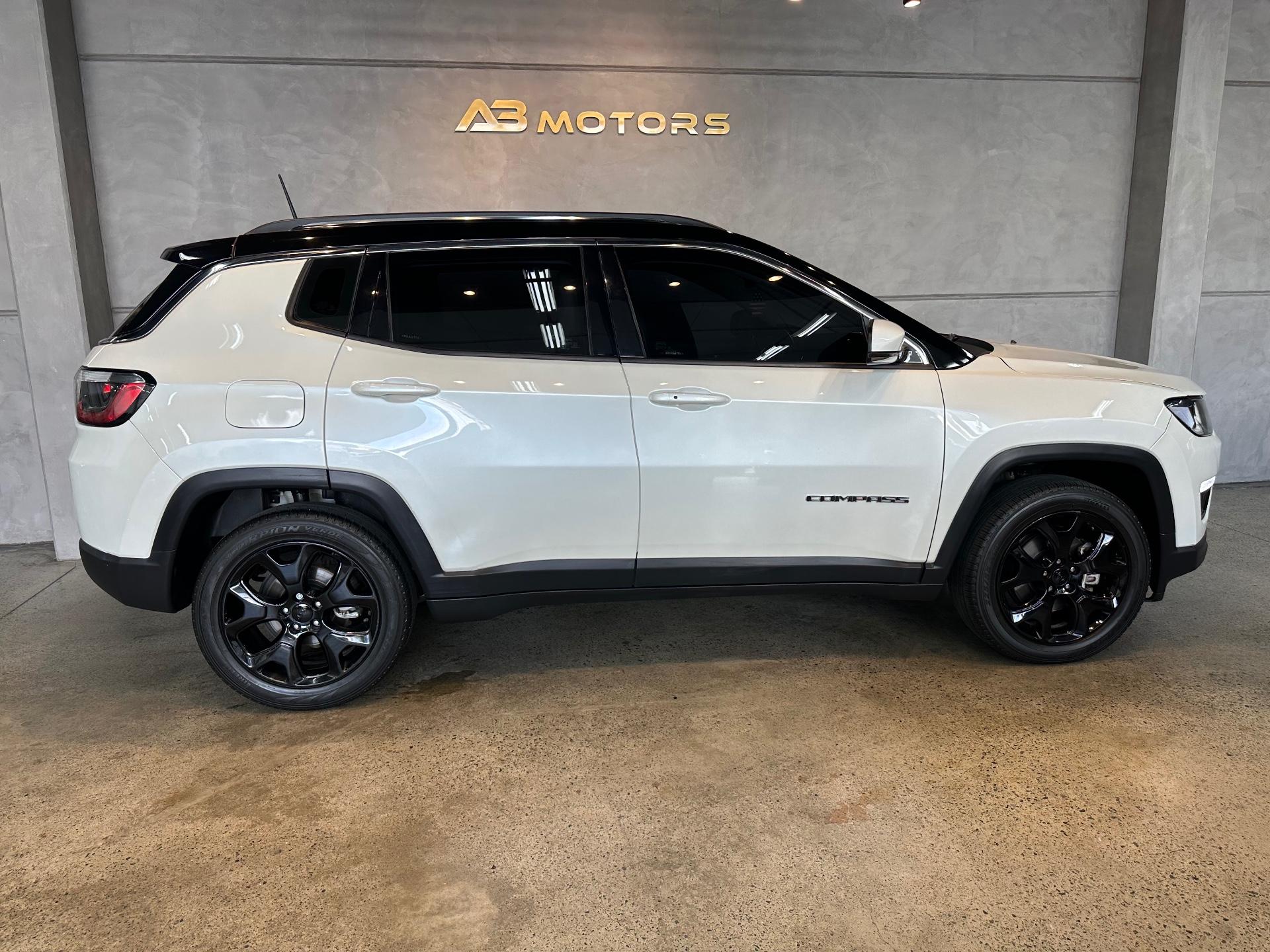 Foto número 299645 do veiculo