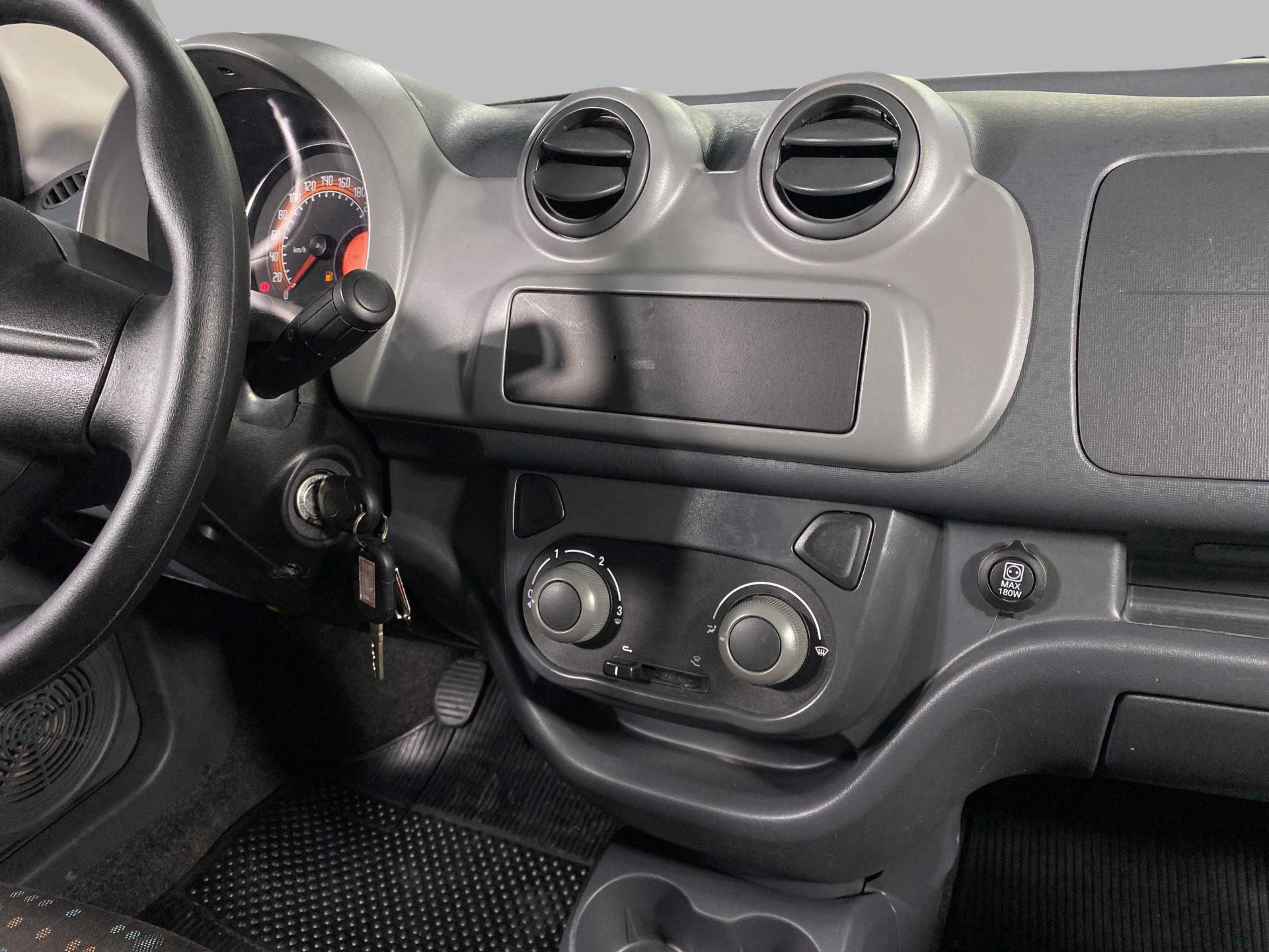 Foto número 354927 do veiculo