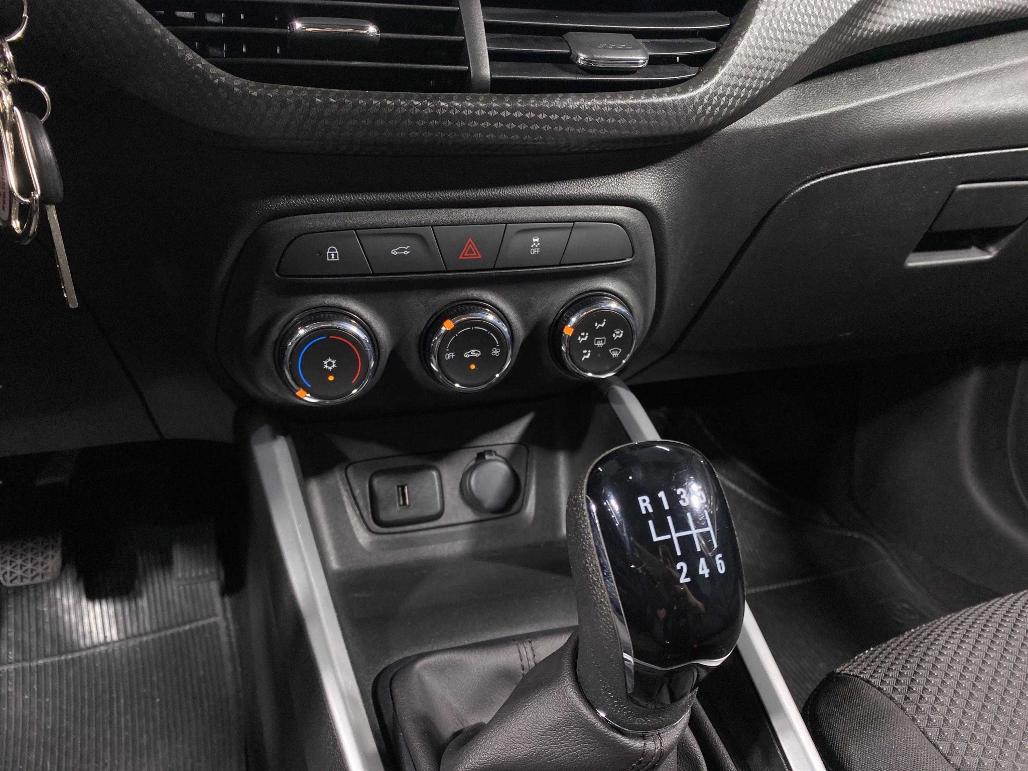 Foto número 343240 do veiculo