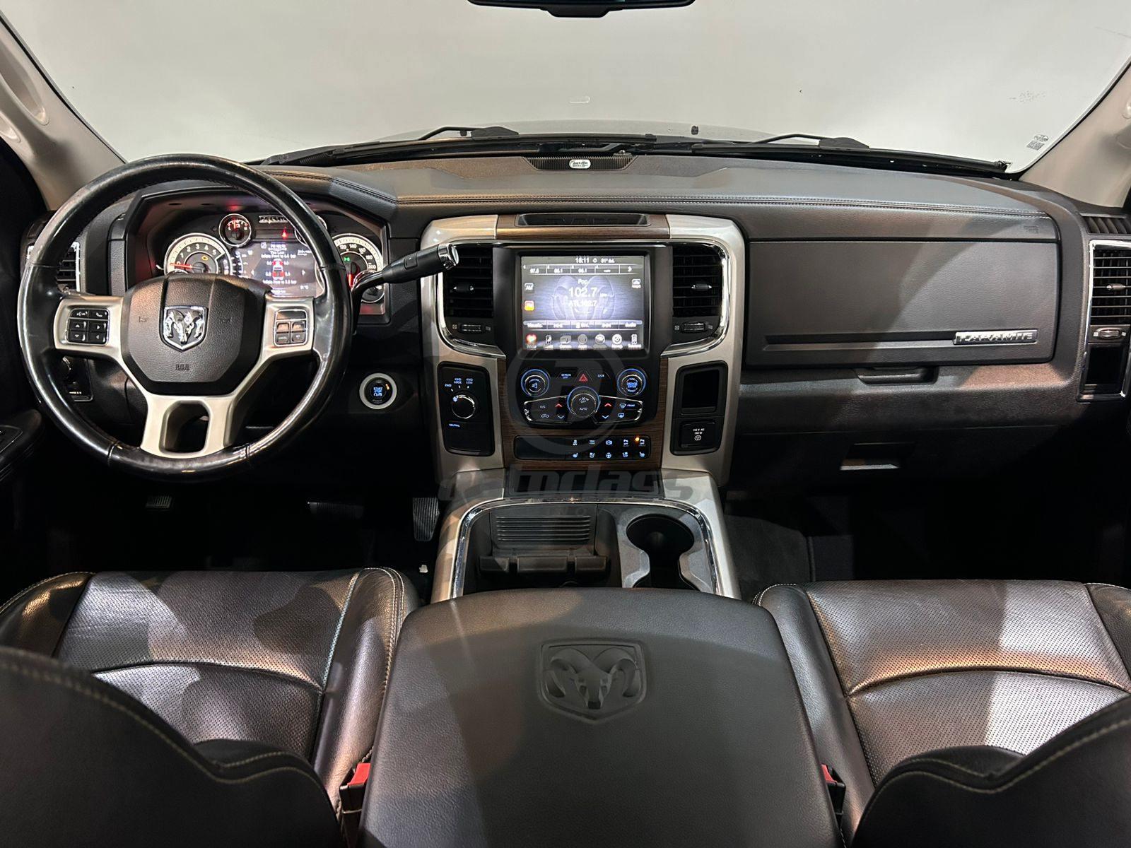 Foto número 321553 do veiculo