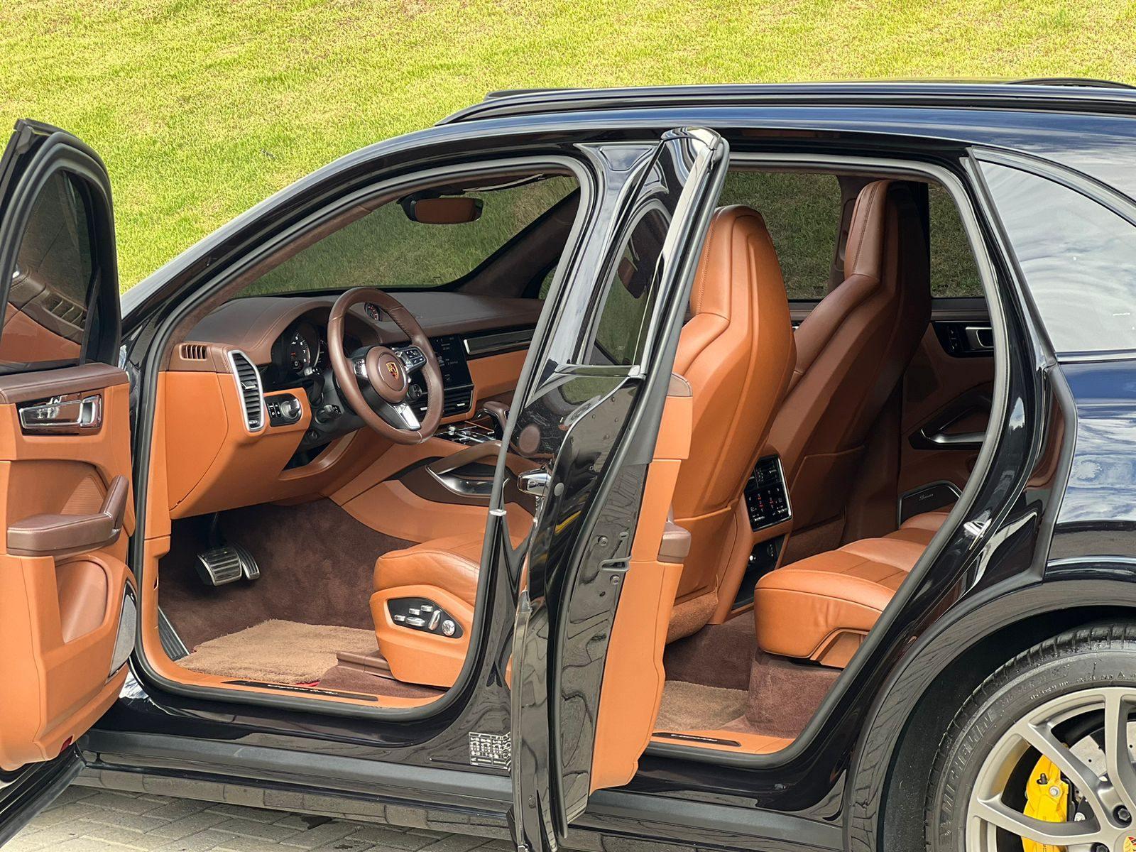 Foto número 324631 do veiculo