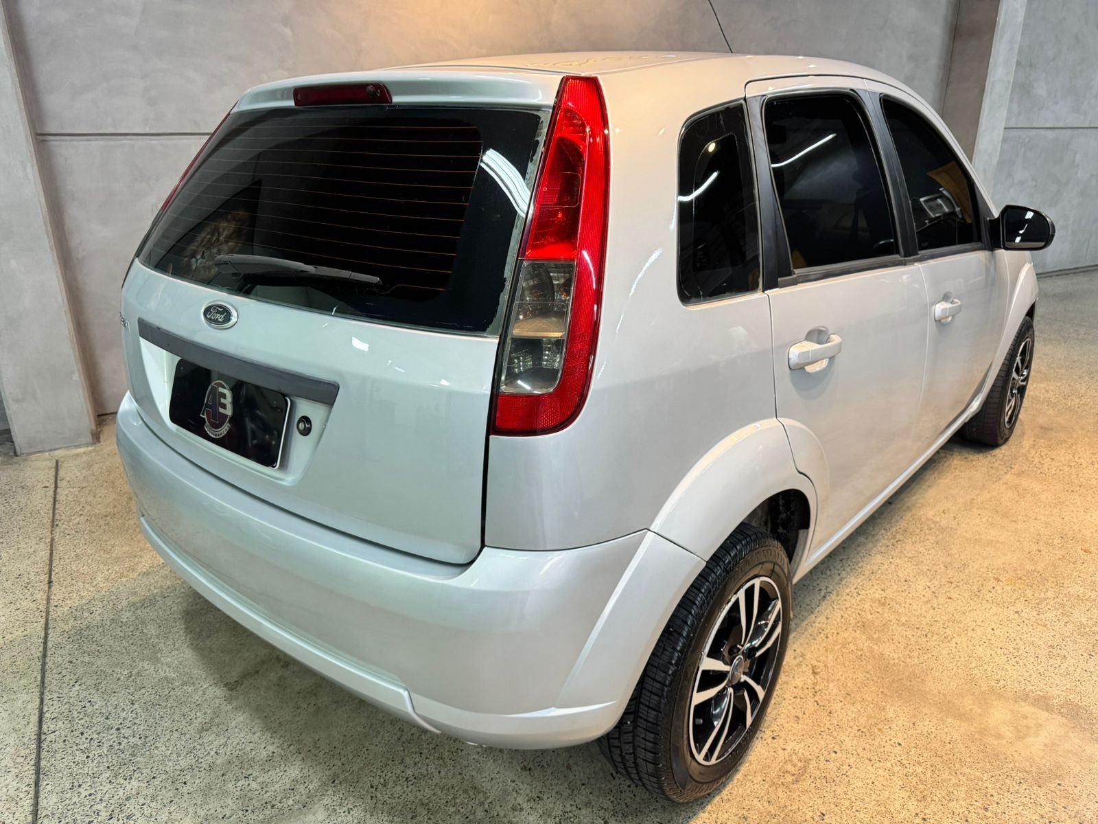 Foto número 352817 do veiculo