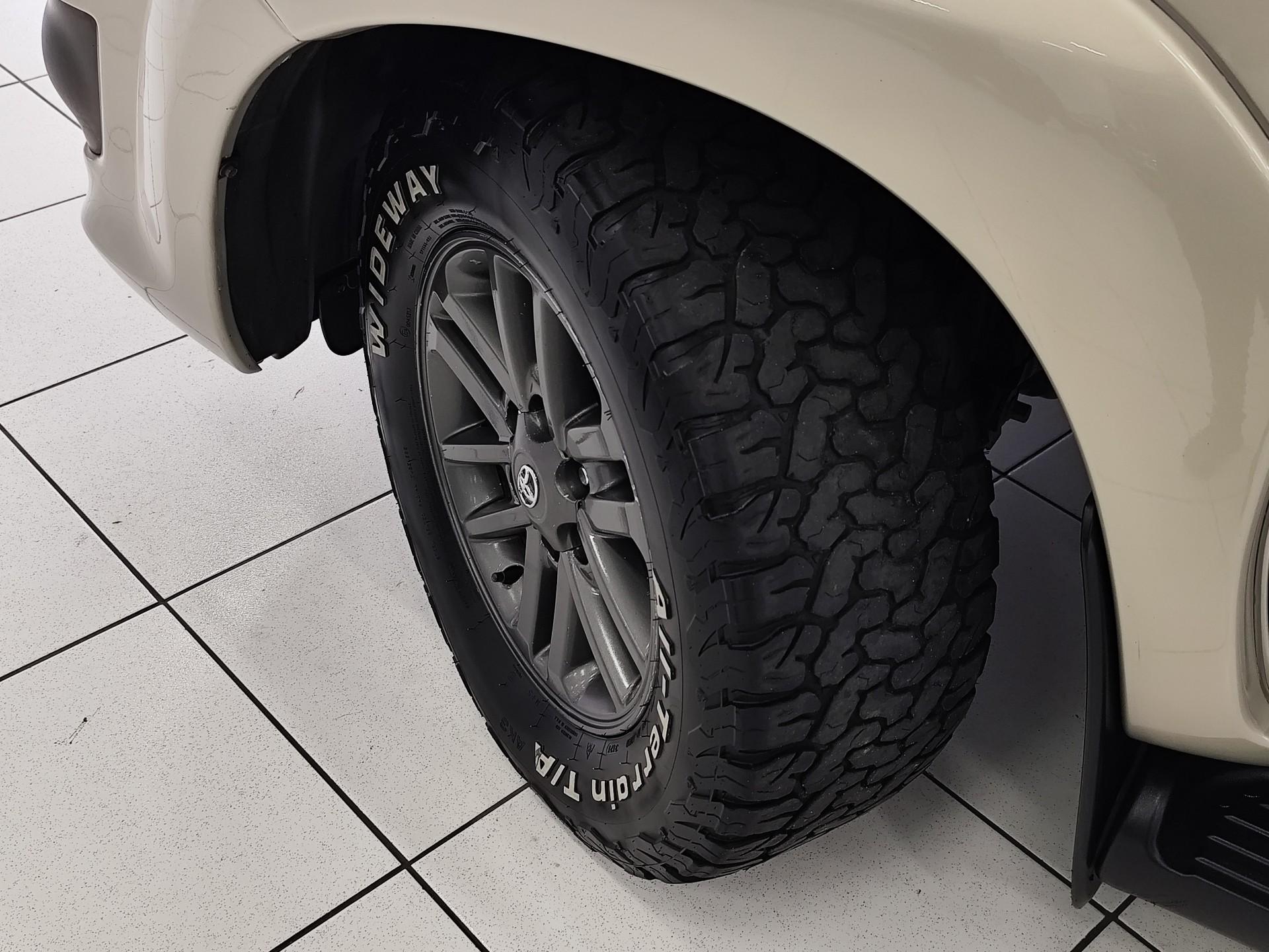 Foto número 354350 do veiculo