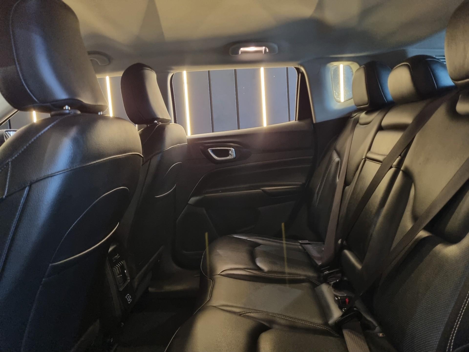 Foto número 352405 do veiculo