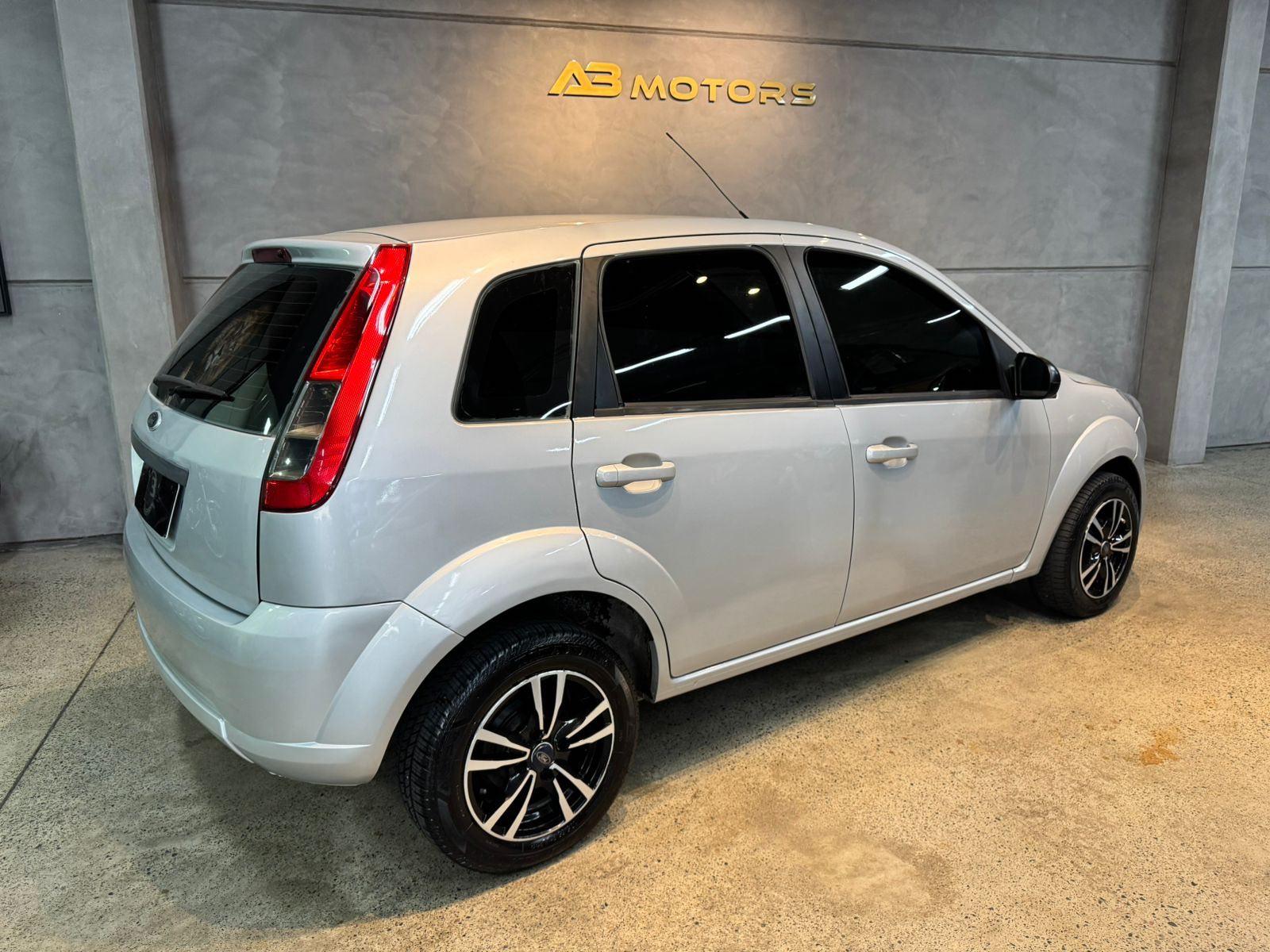 Foto número 352819 do veiculo