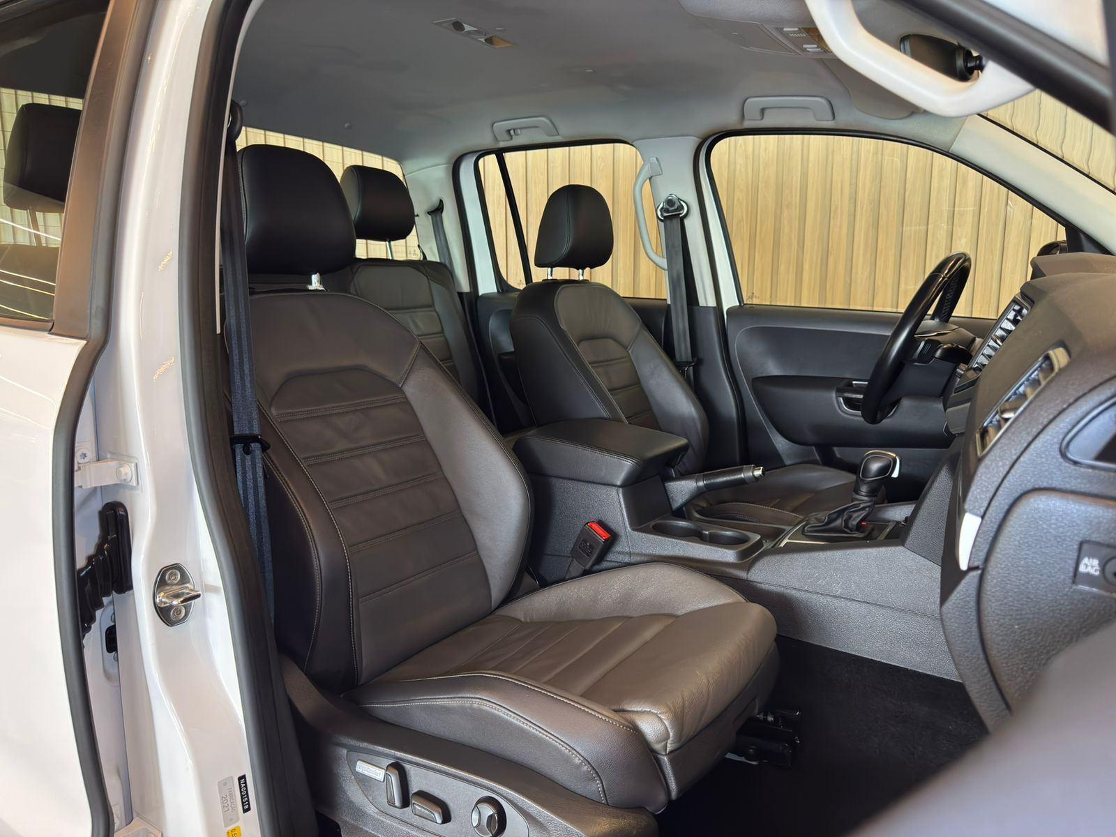 Foto número 358436 do veiculo