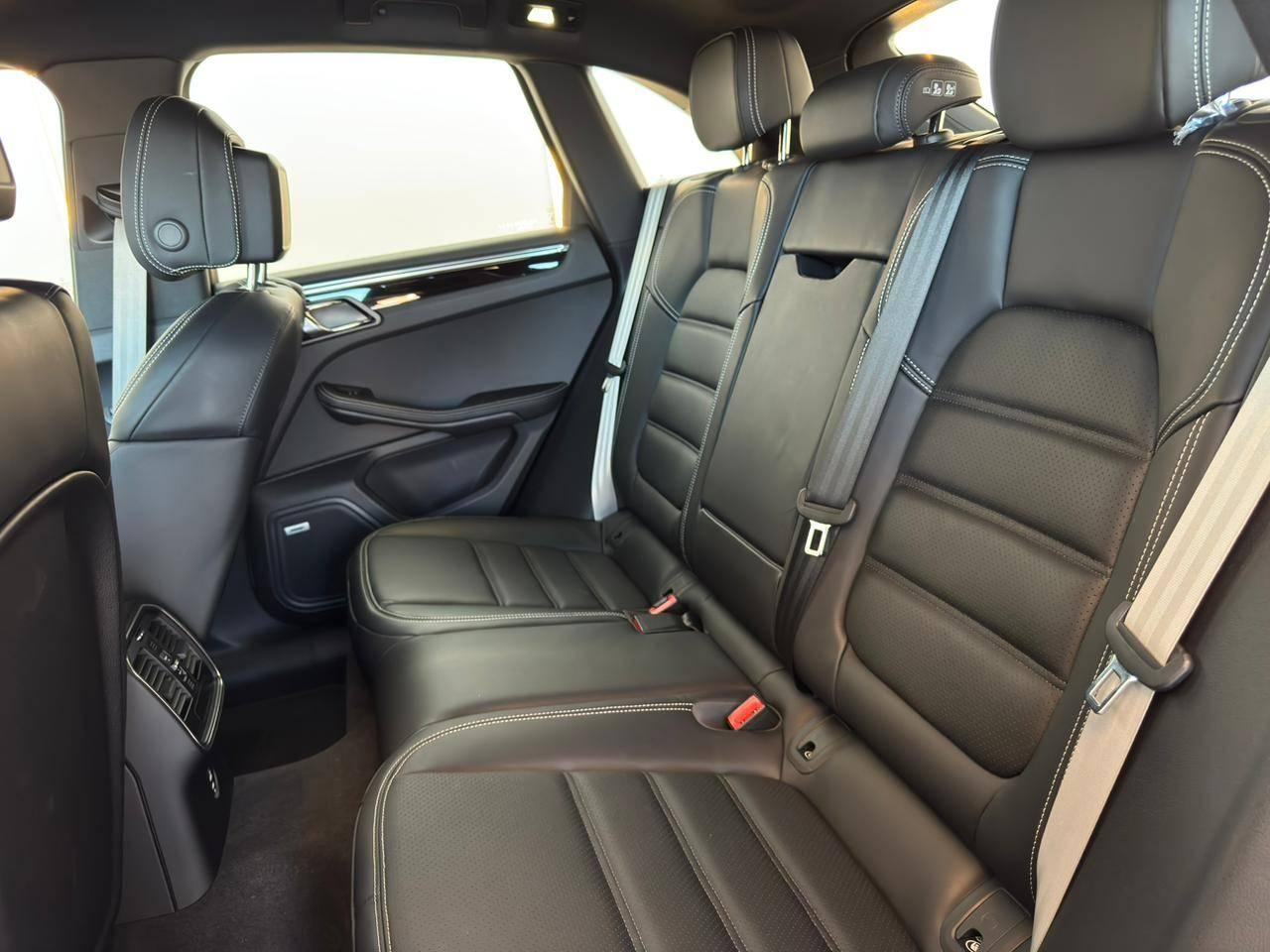 Foto número 341869 do veiculo