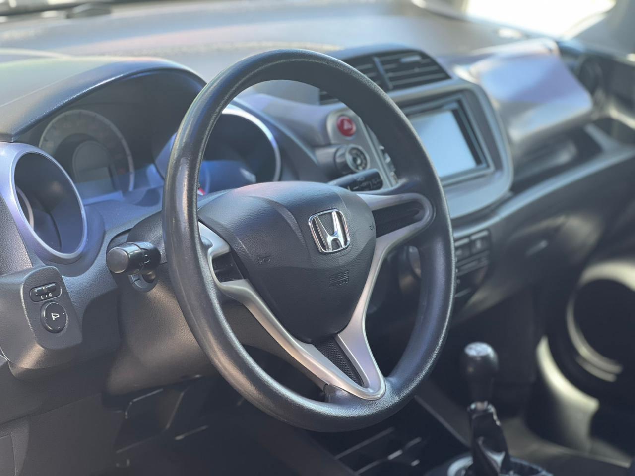 Foto número 340946 do veiculo