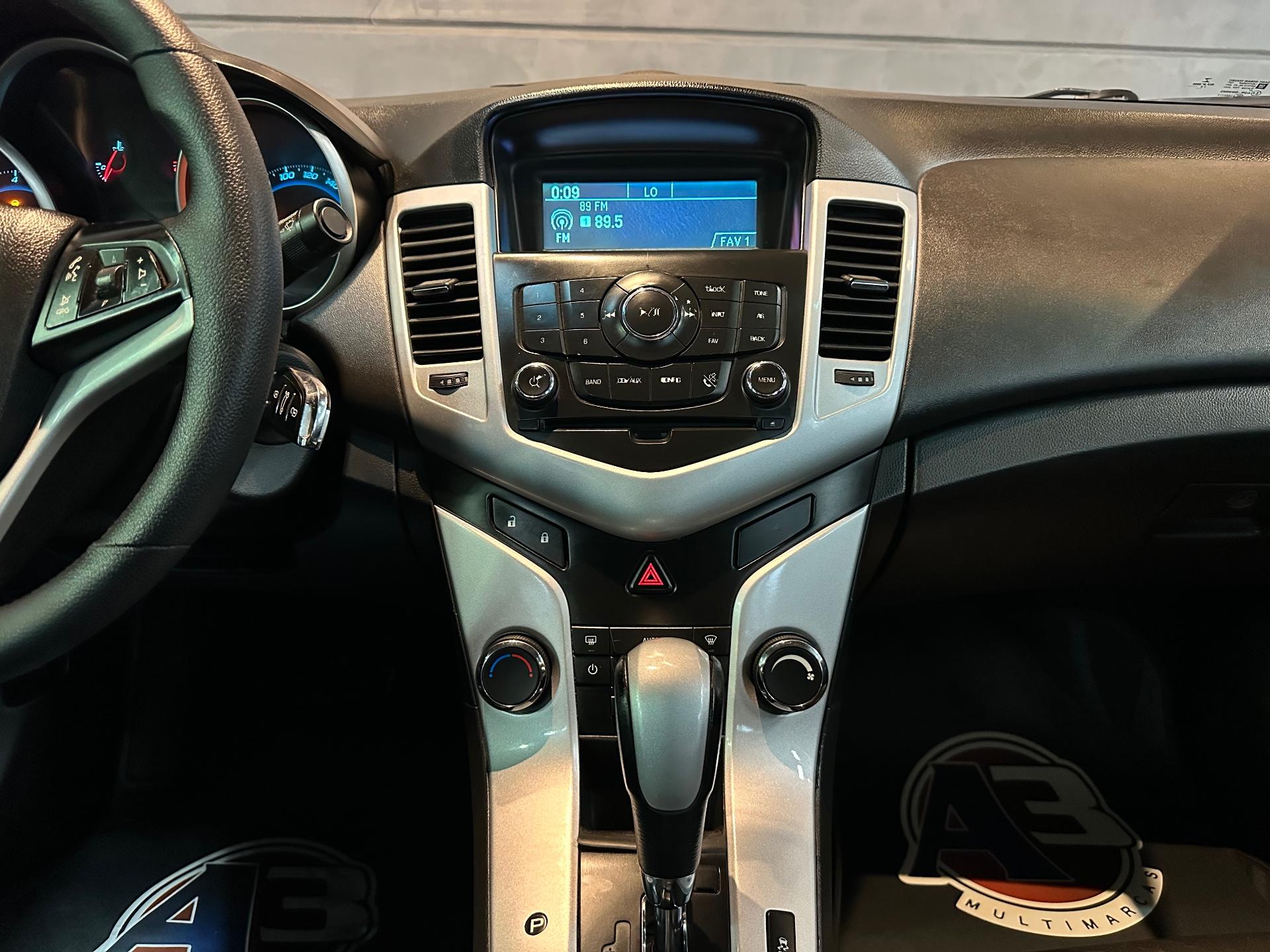 Foto número 330027 do veiculo