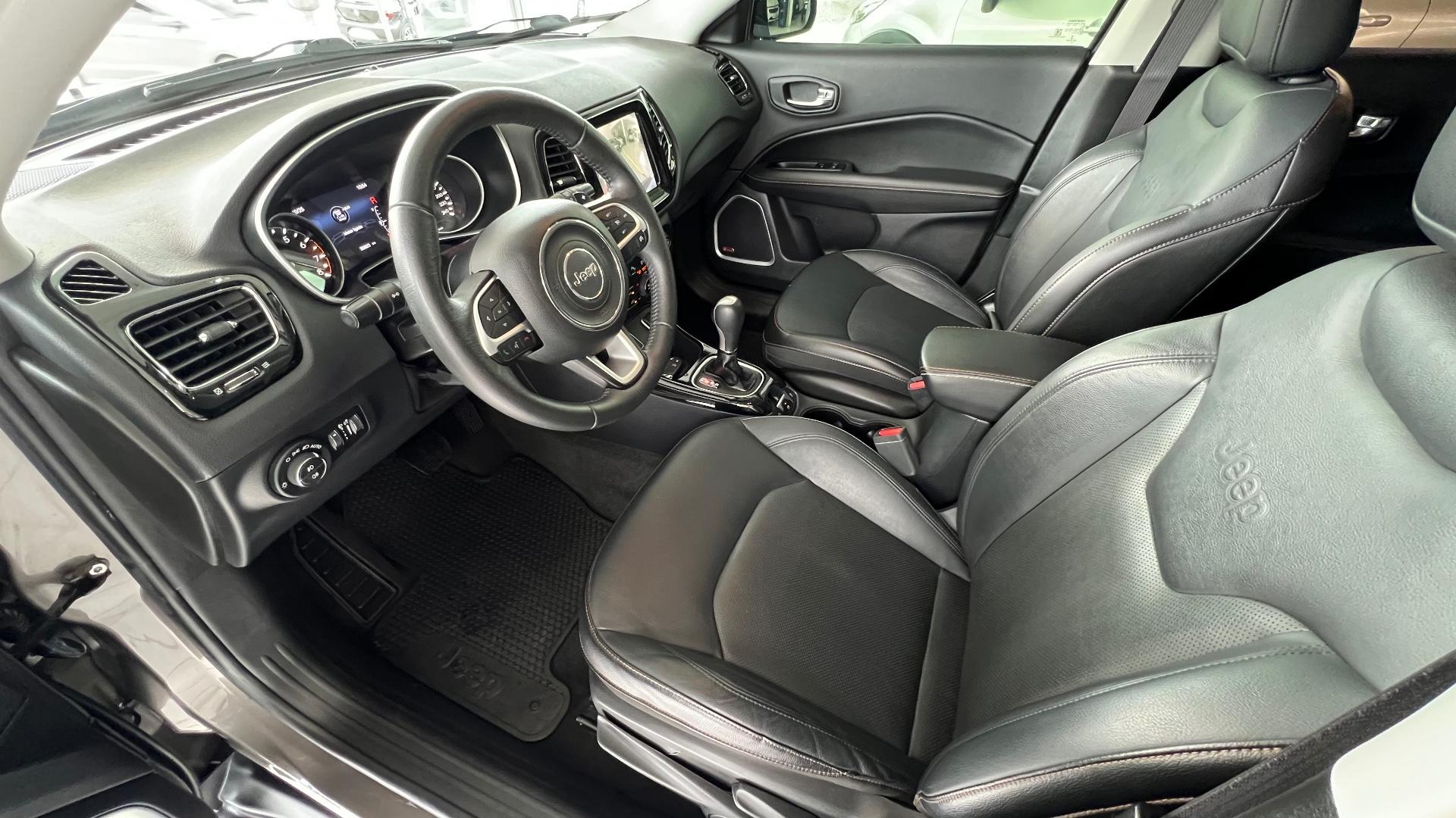 Foto número 343044 do veiculo