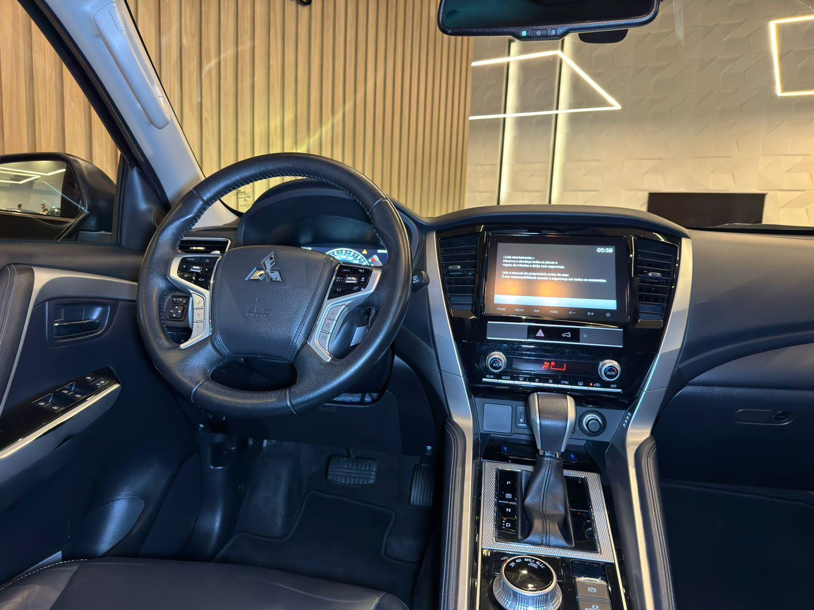 Foto número 351927 do veiculo