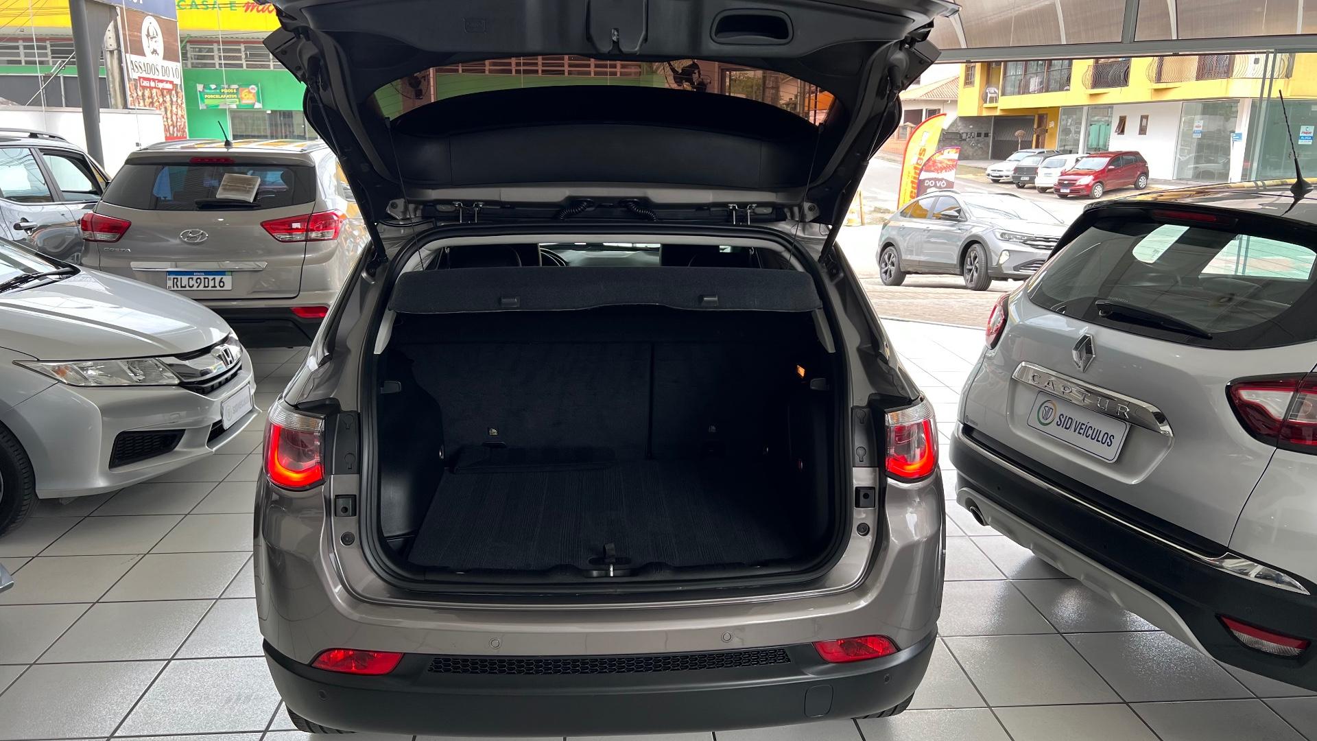 Foto número 343040 do veiculo