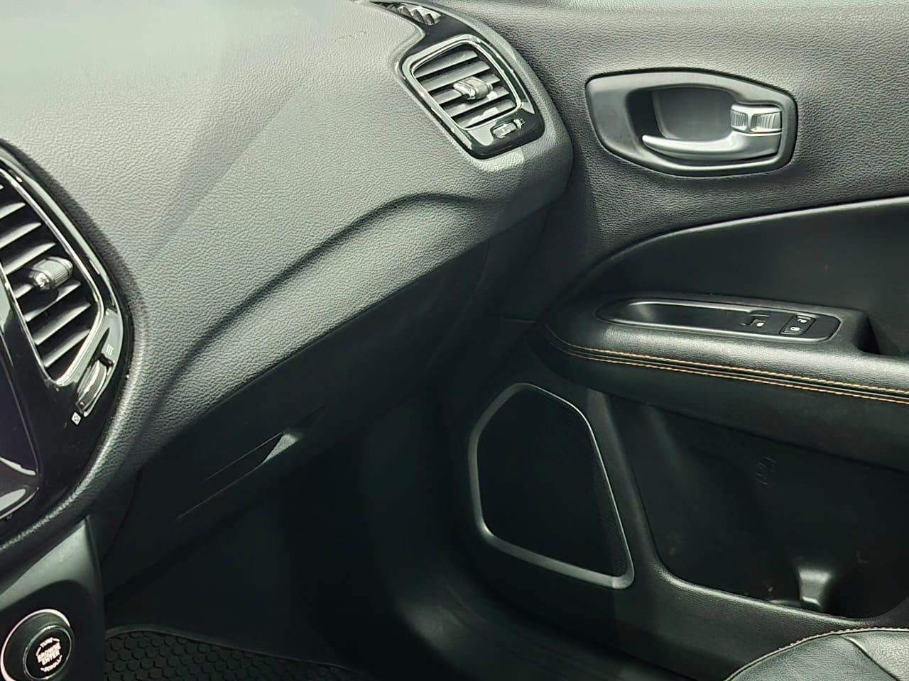 Foto número 336440 do veiculo