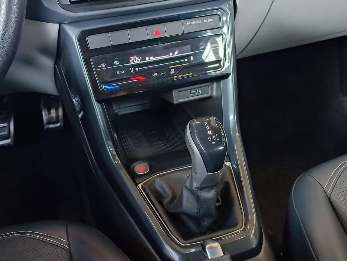 Foto número 324215 do veiculo