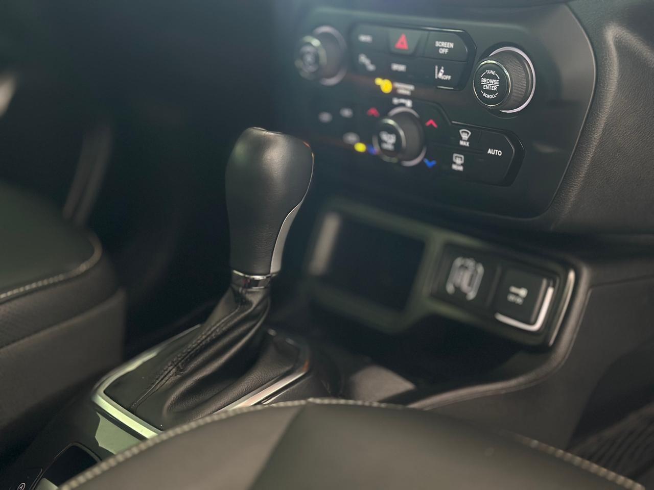 Foto número 330326 do veiculo