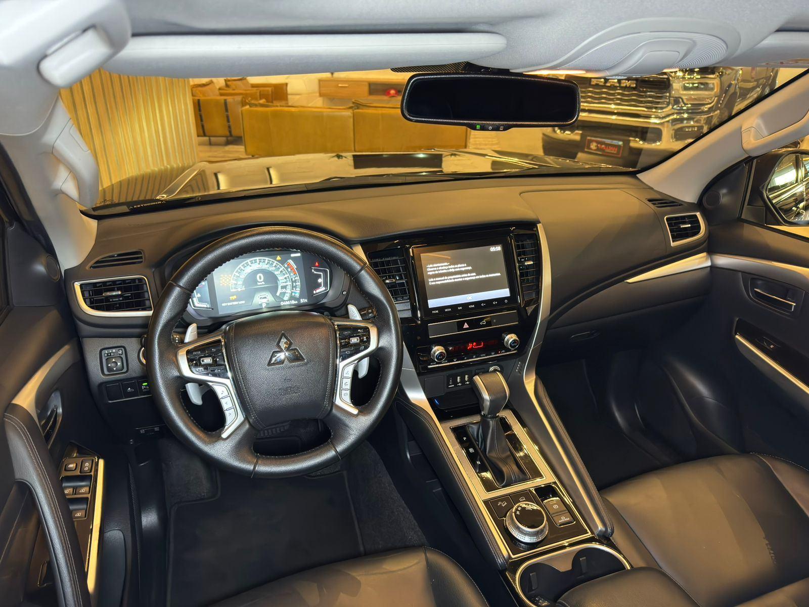 Foto número 351918 do veiculo