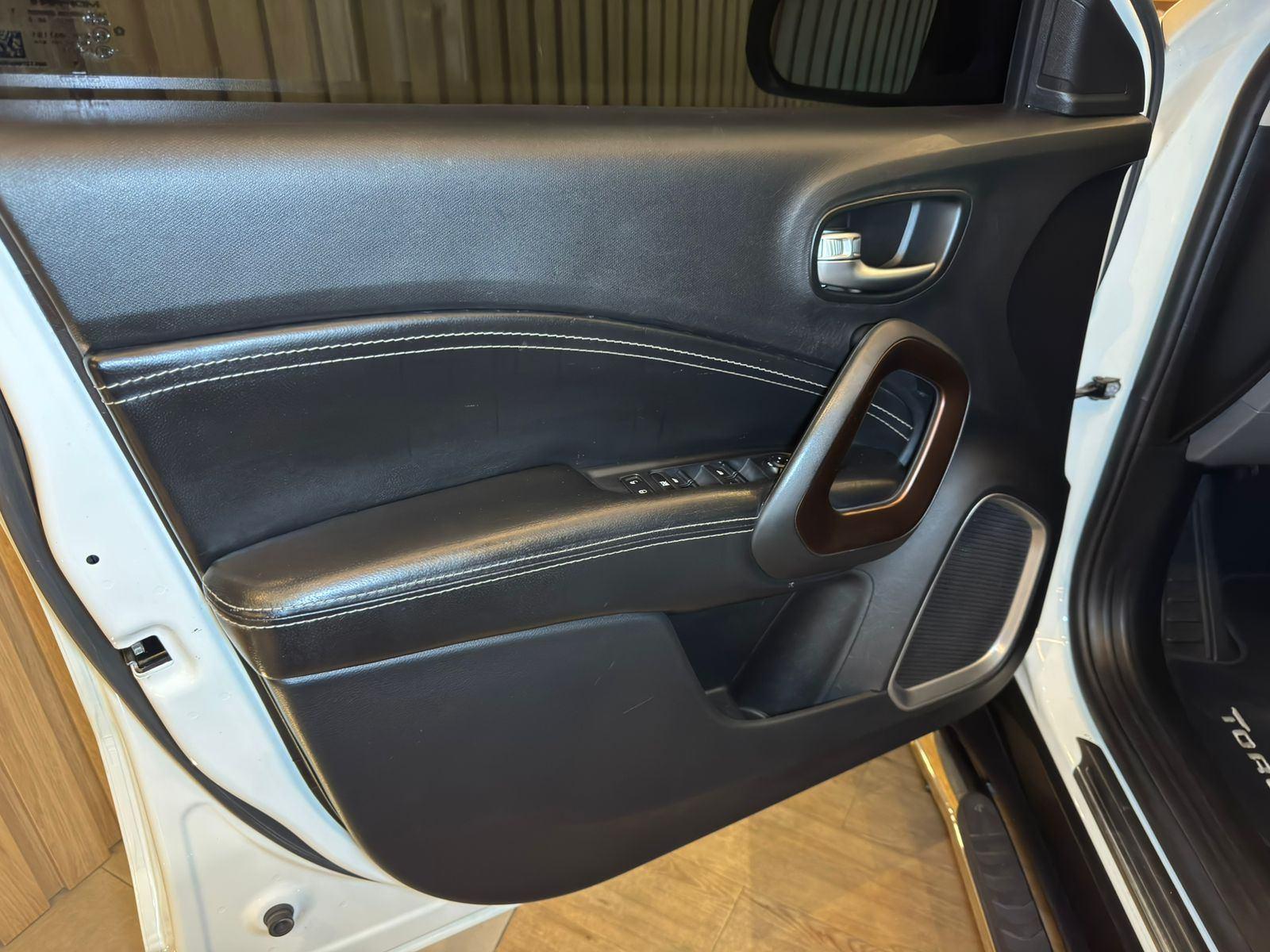 Foto número 322539 do veiculo