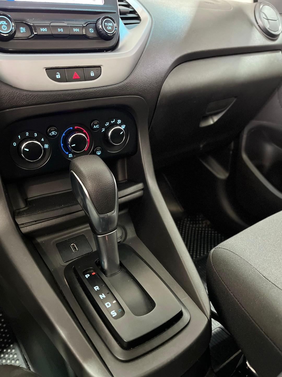 Foto número 322890 do veiculo