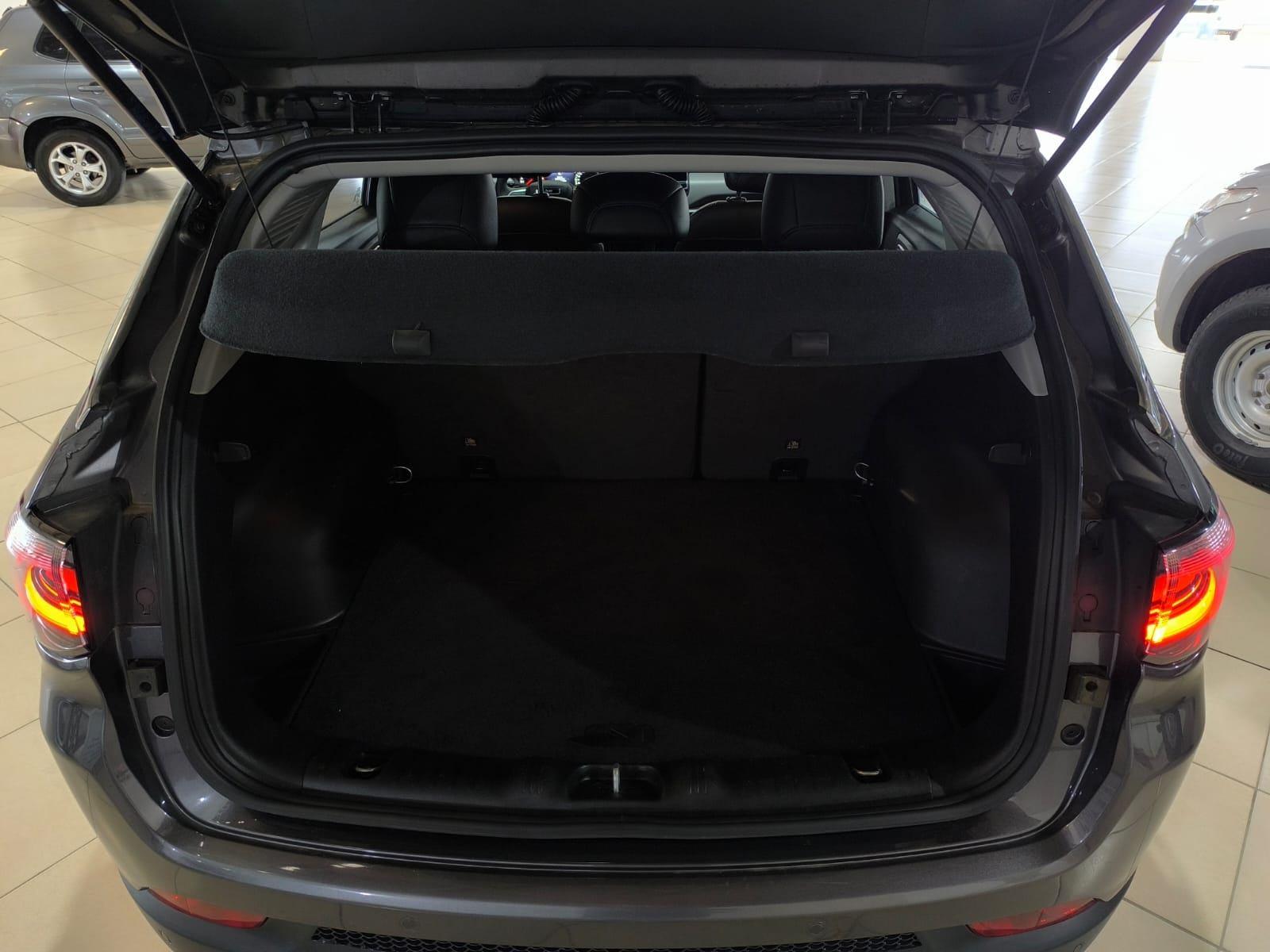 Foto número 345386 do veiculo