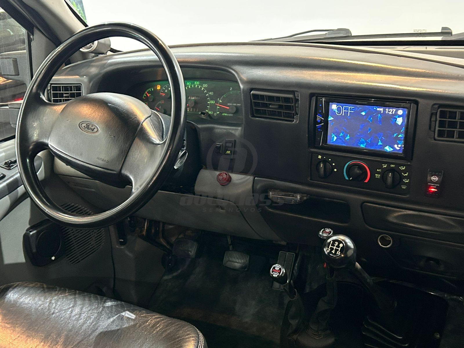 Foto número 328931 do veiculo