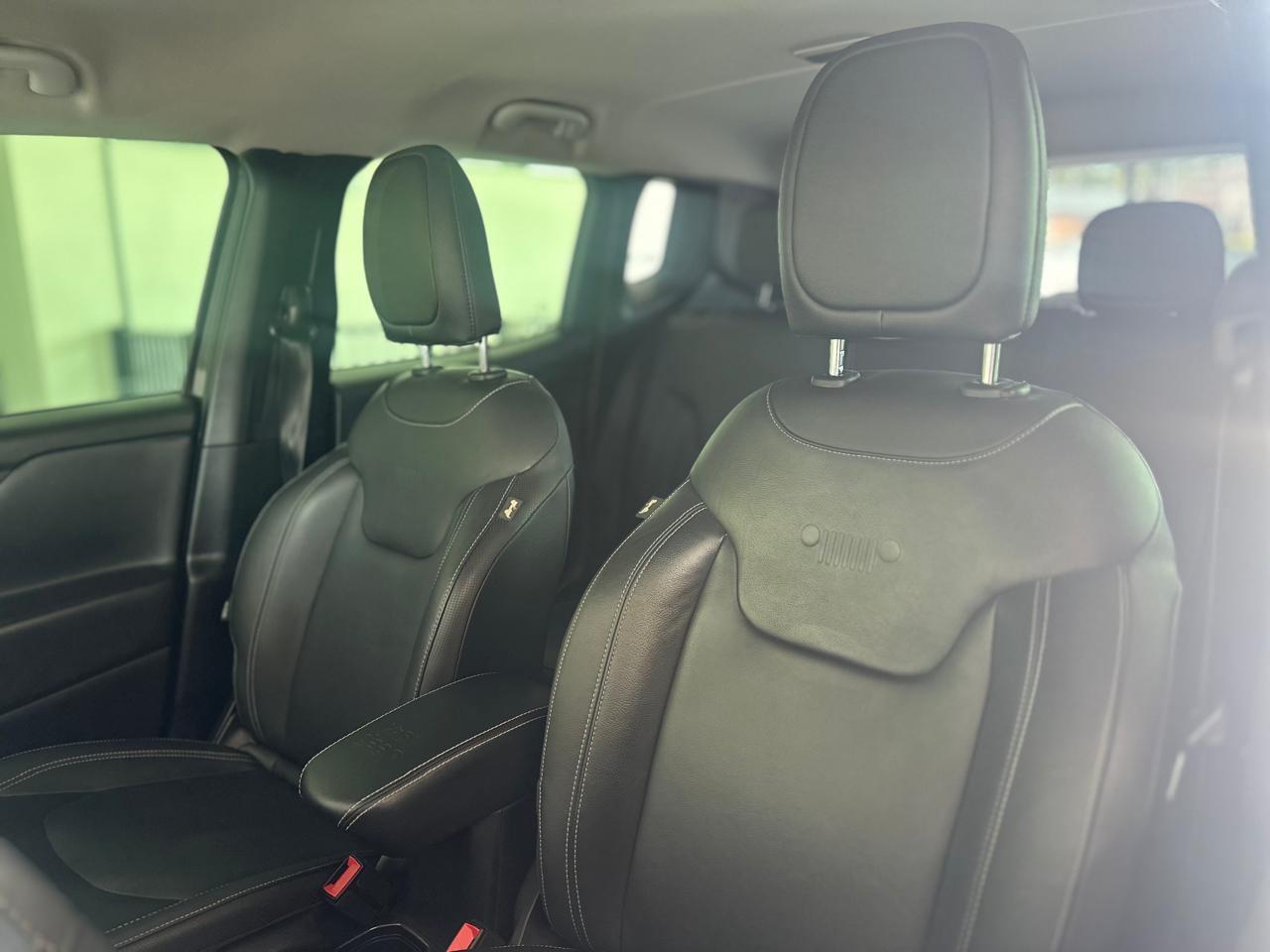 Foto número 330328 do veiculo