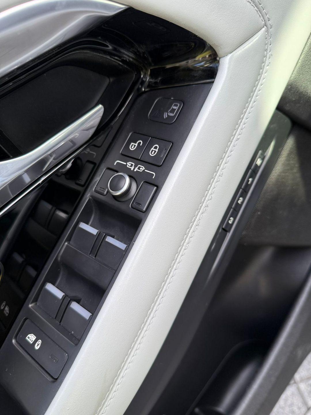 Foto número 345588 do veiculo