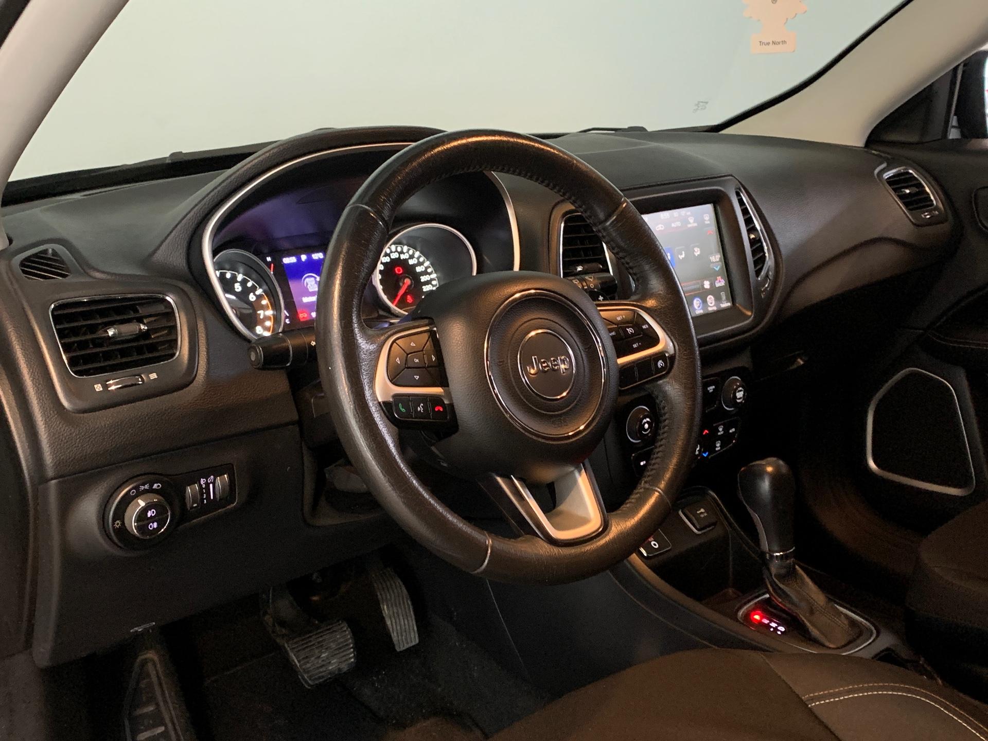 Foto número 330642 do veiculo