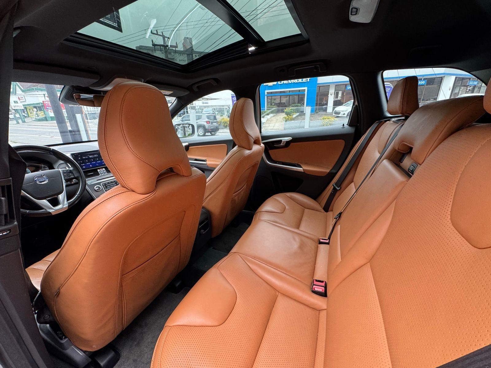 Foto número 358565 do veiculo