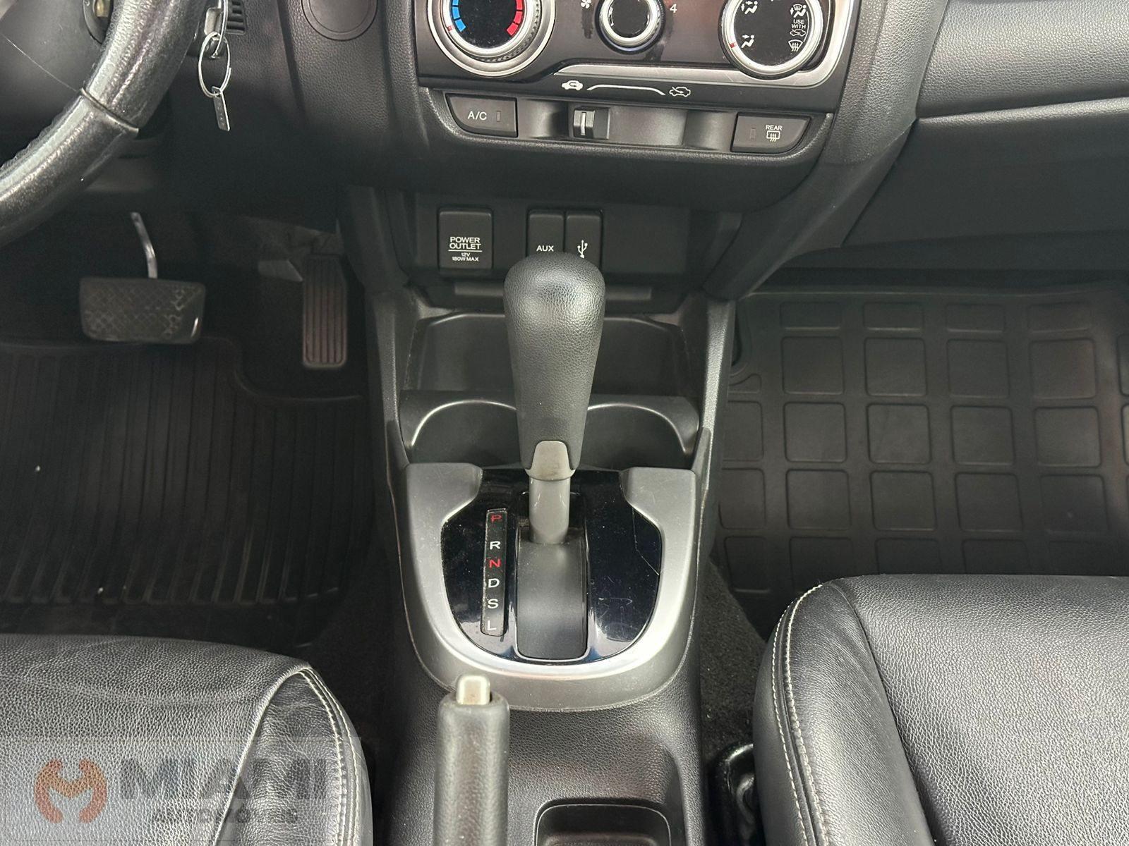 Foto número 351847 do veiculo