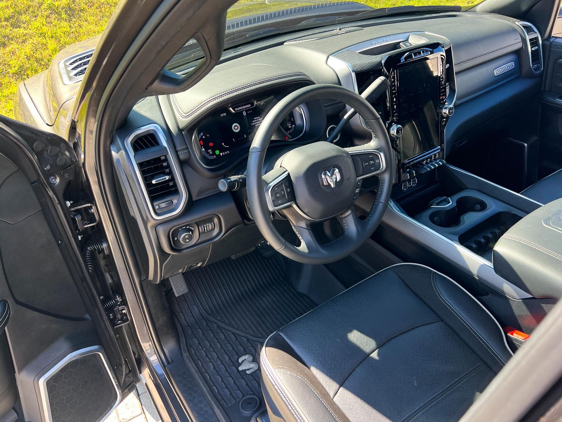 Foto número 348859 do veiculo