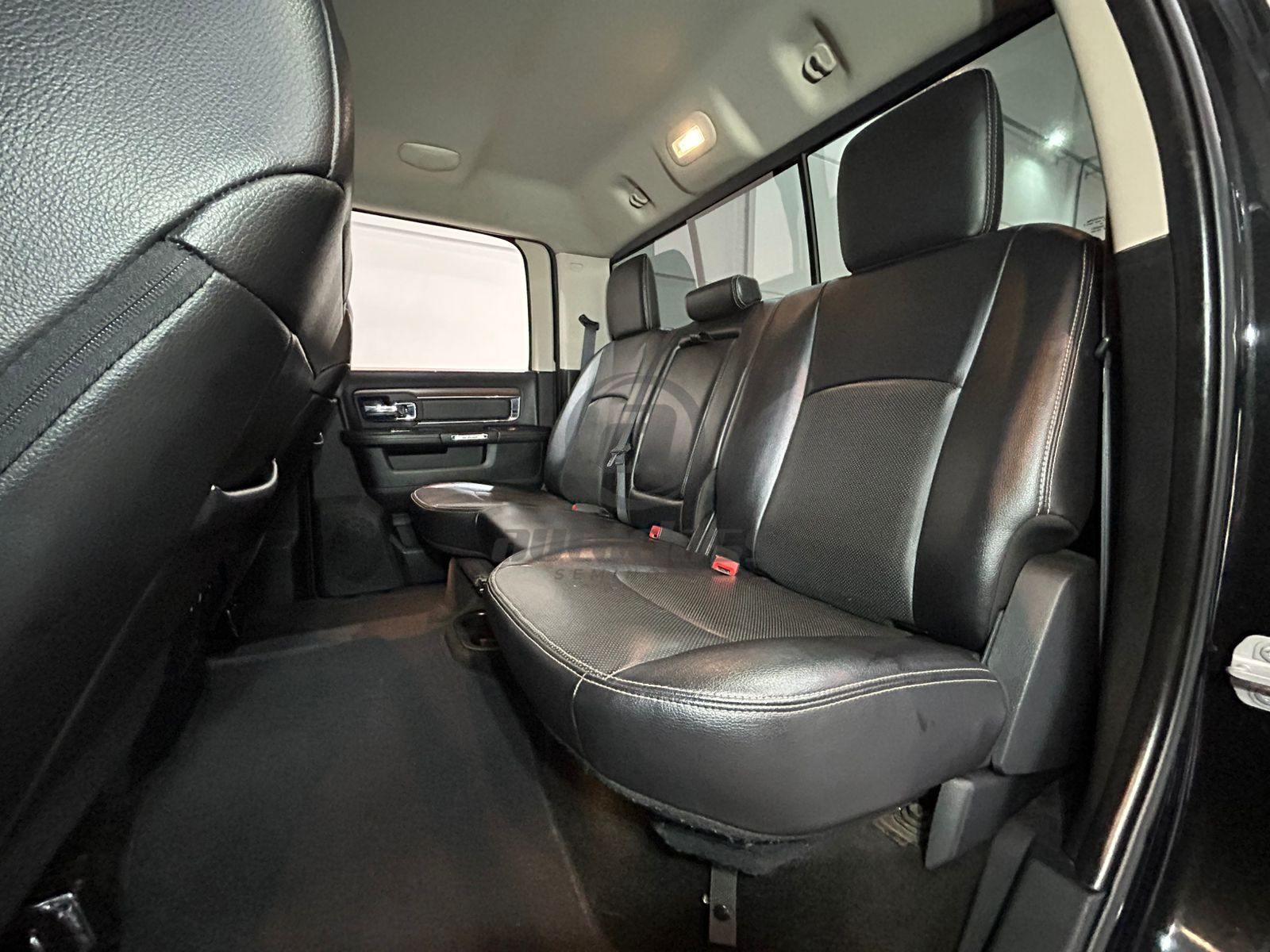 Foto número 321559 do veiculo