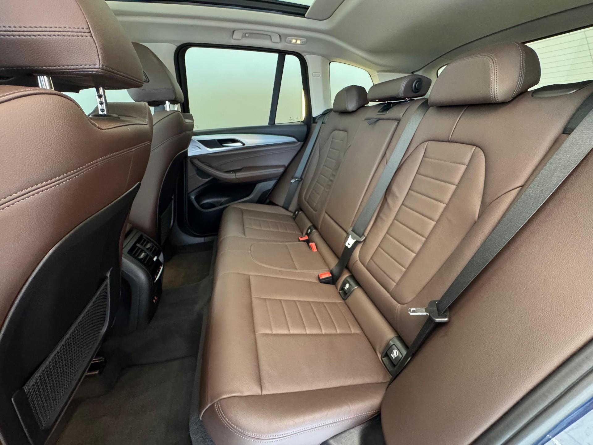 Foto número 348380 do veiculo