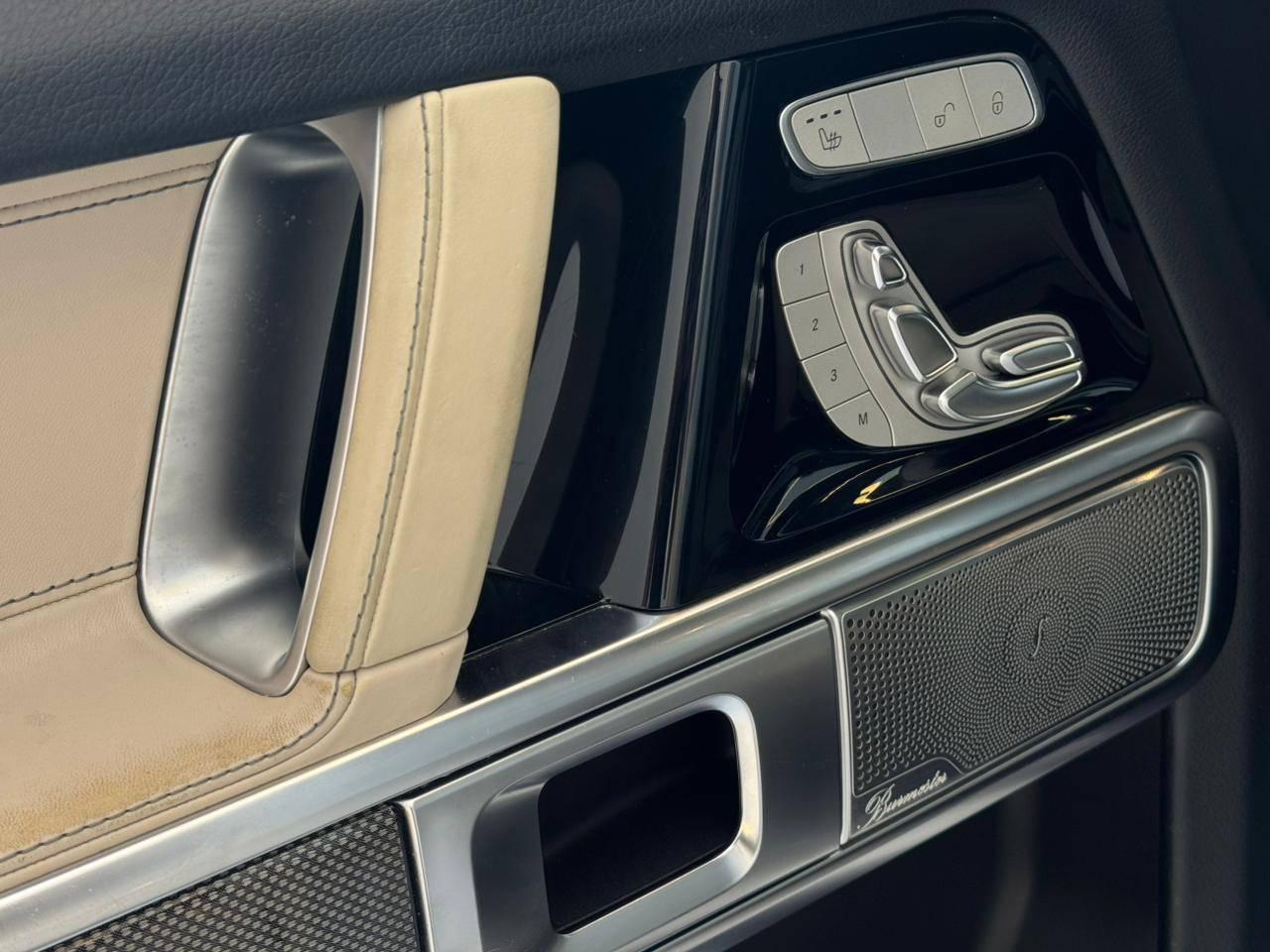 Foto número 337755 do veiculo