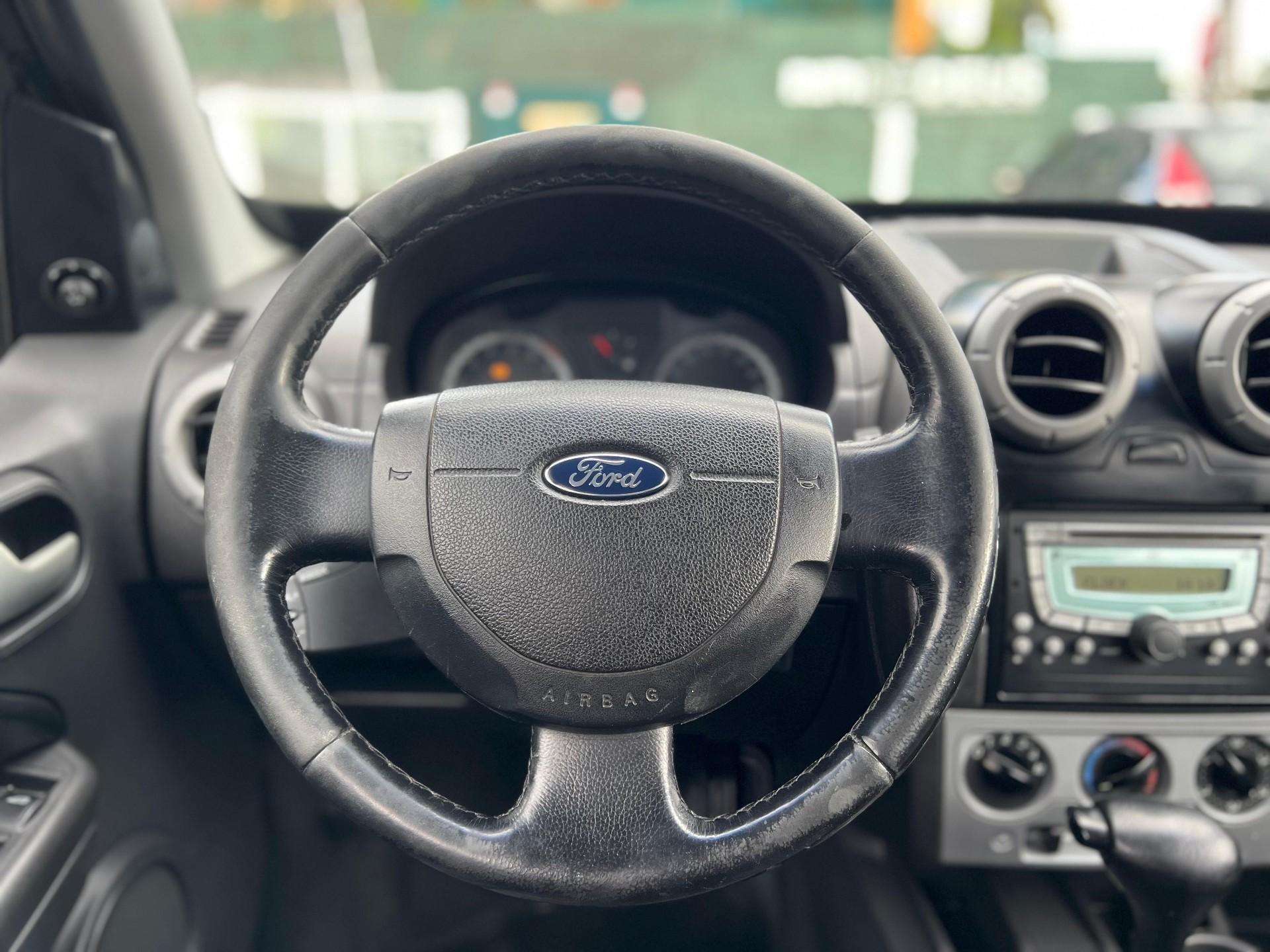 Foto número 358015 do veiculo