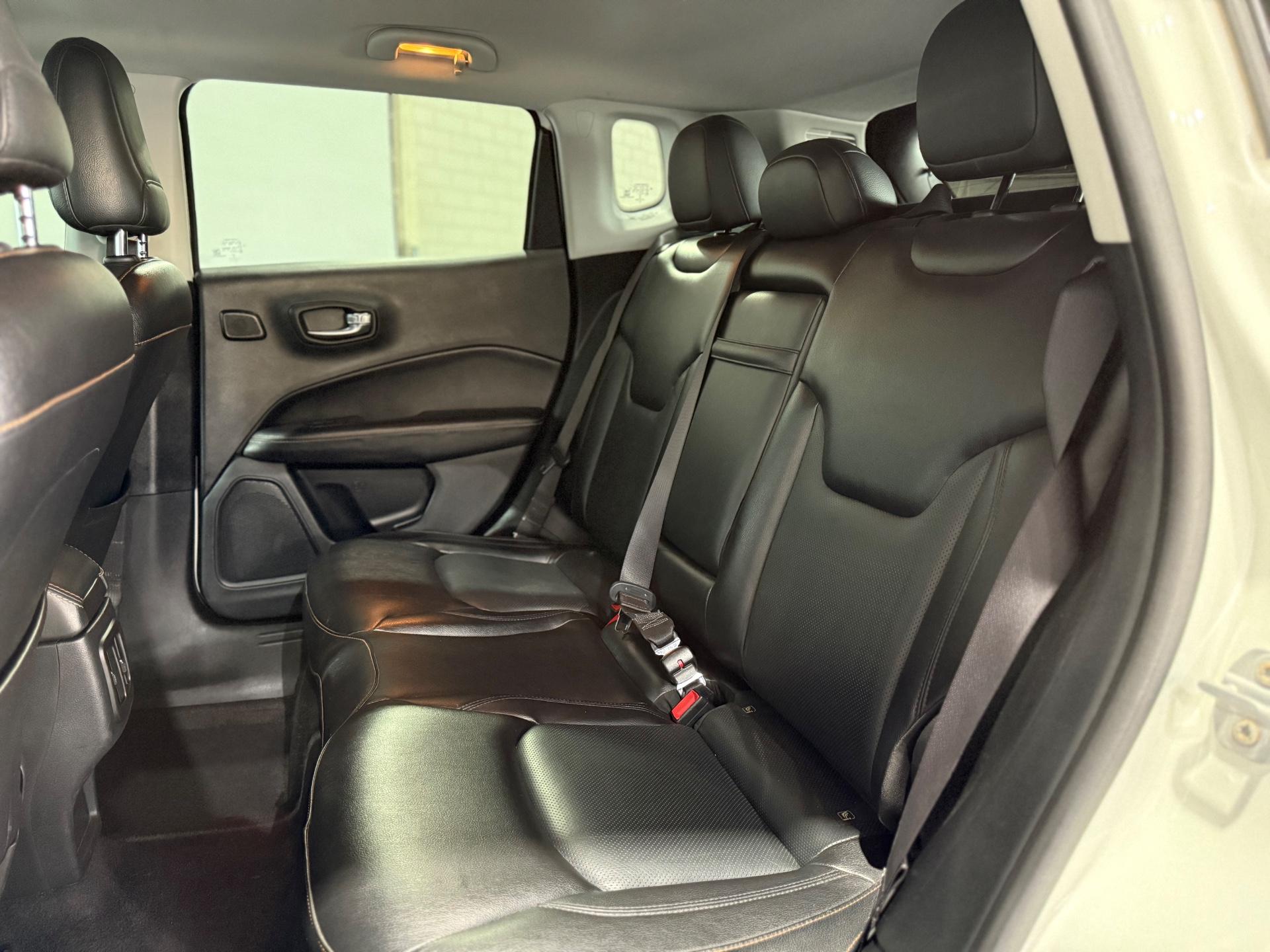 Foto número 334942 do veiculo