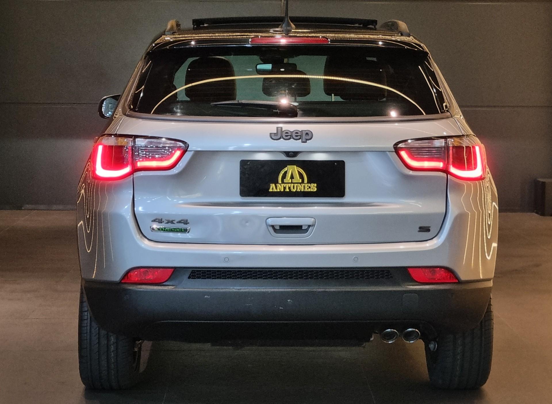 Foto número 351102 do veiculo