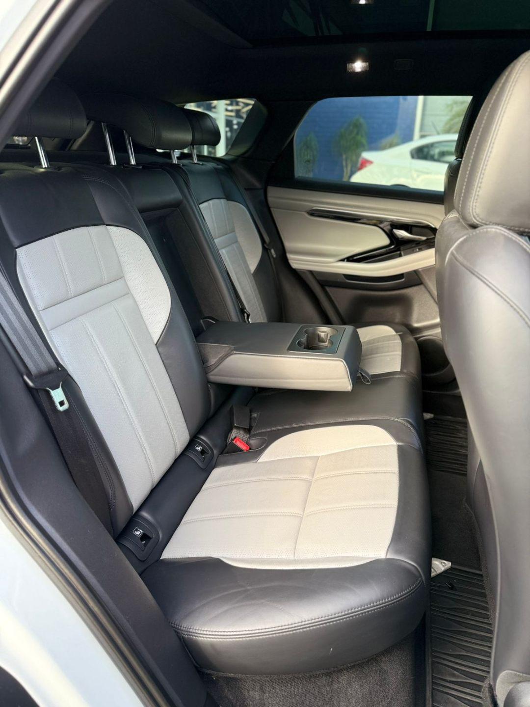 Foto número 345598 do veiculo