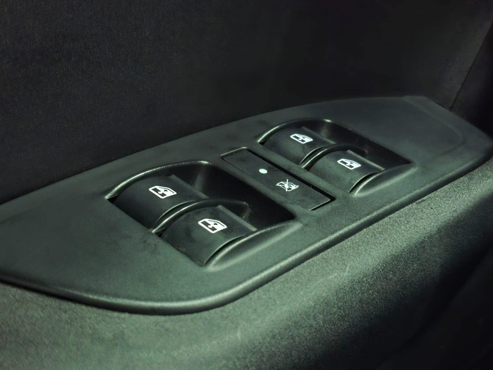 Foto número 351862 do veiculo