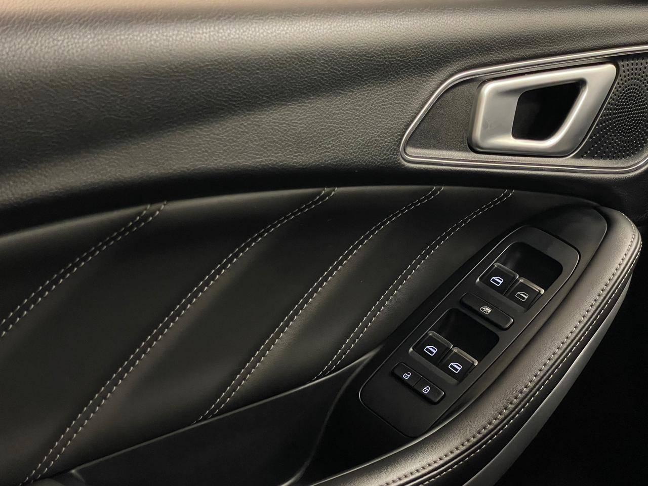 Foto número 355475 do veiculo