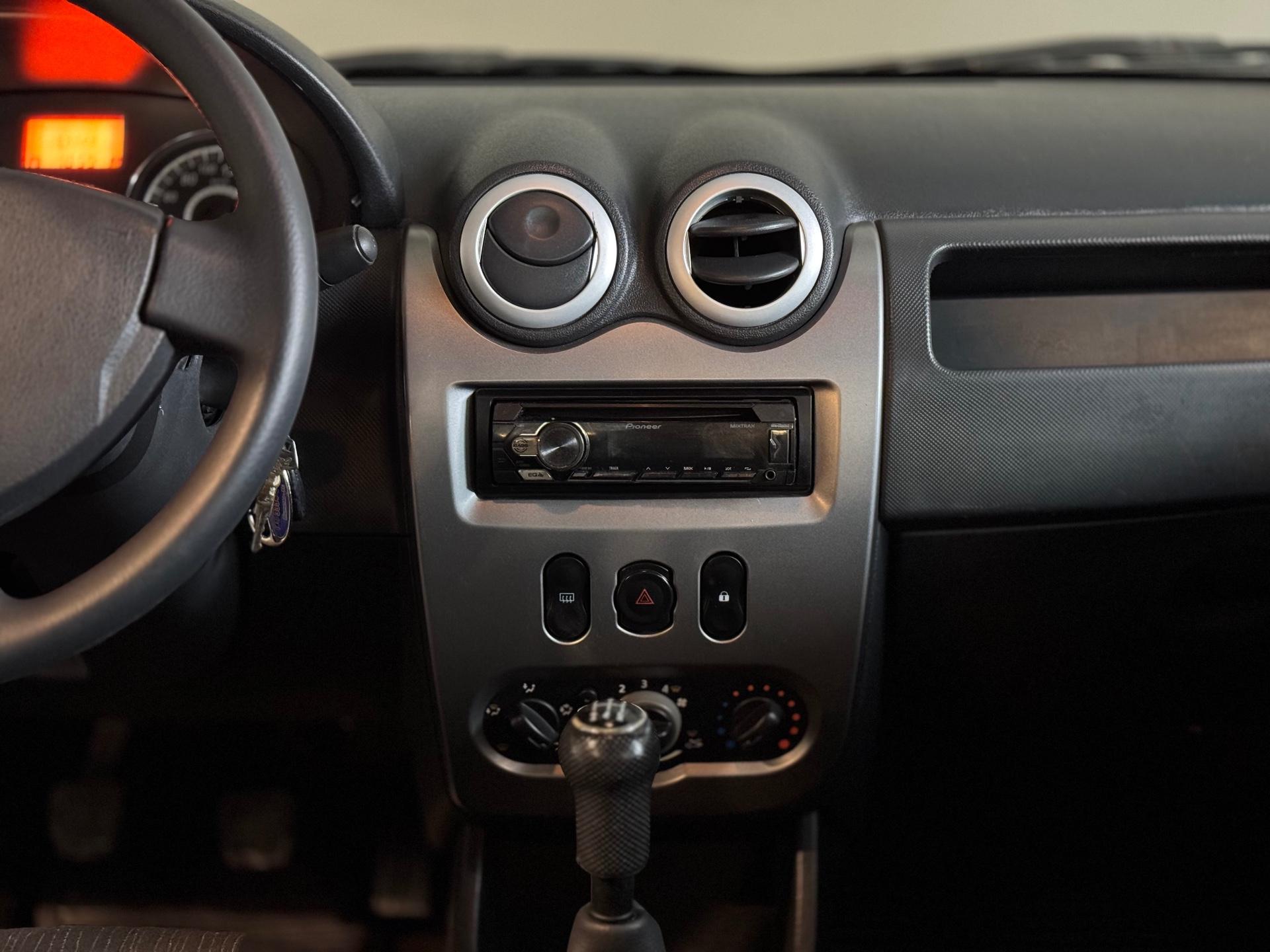 Foto número 330912 do veiculo