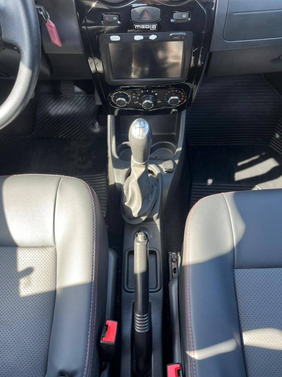 Foto número 347623 do veiculo