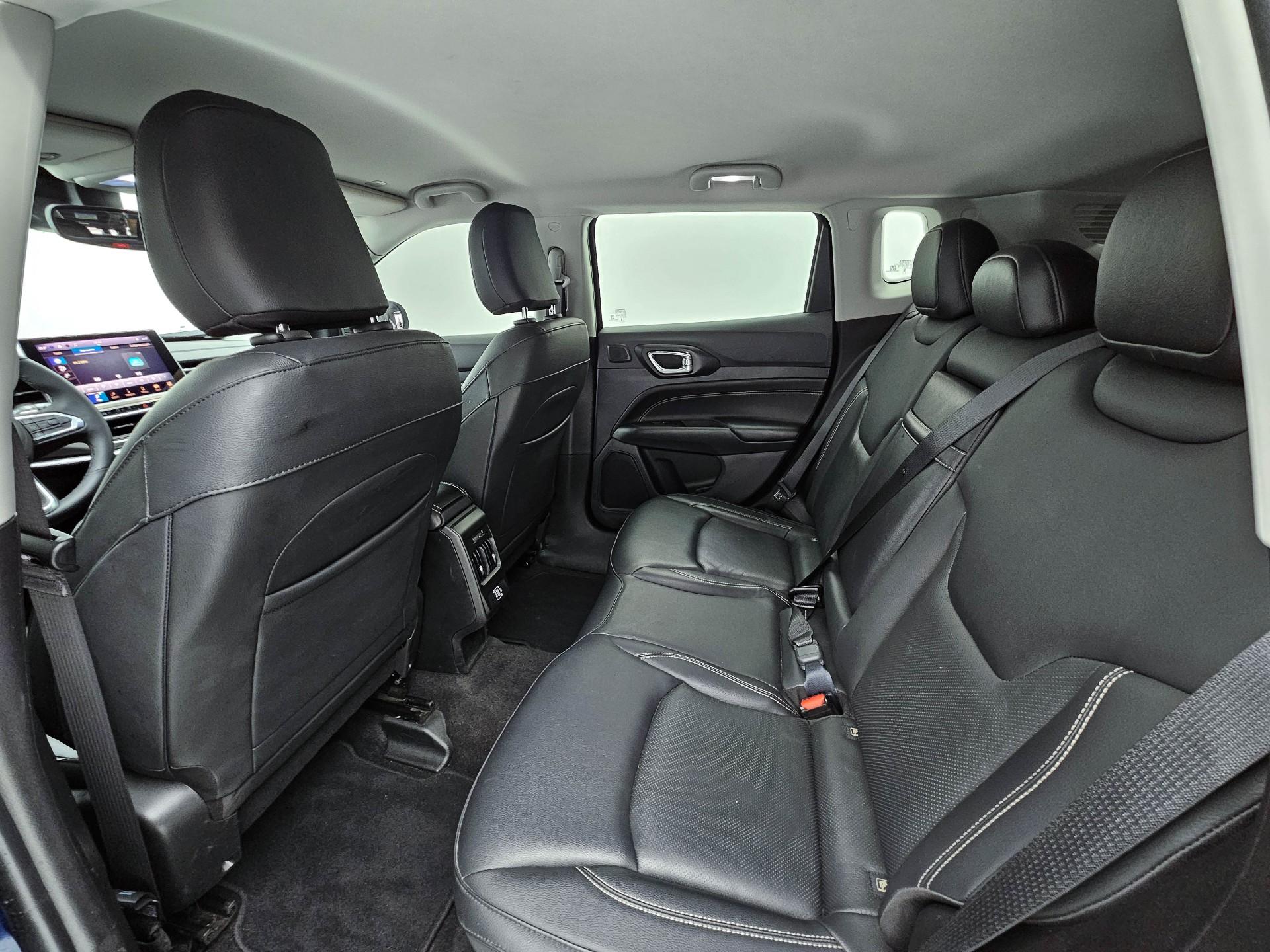 Foto número 325327 do veiculo