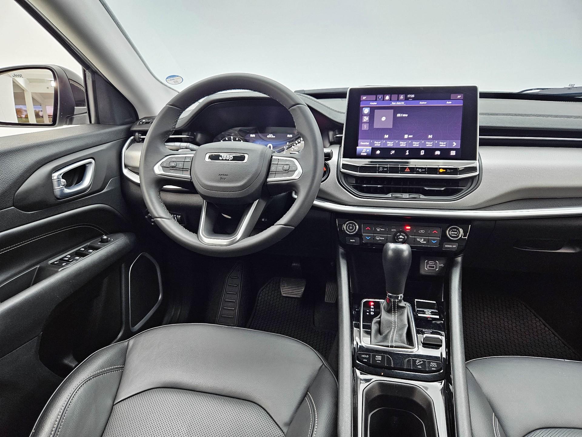 Foto número 349412 do veiculo