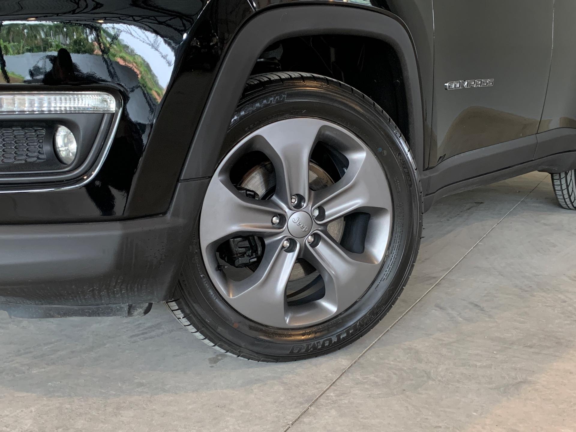 Foto número 330641 do veiculo