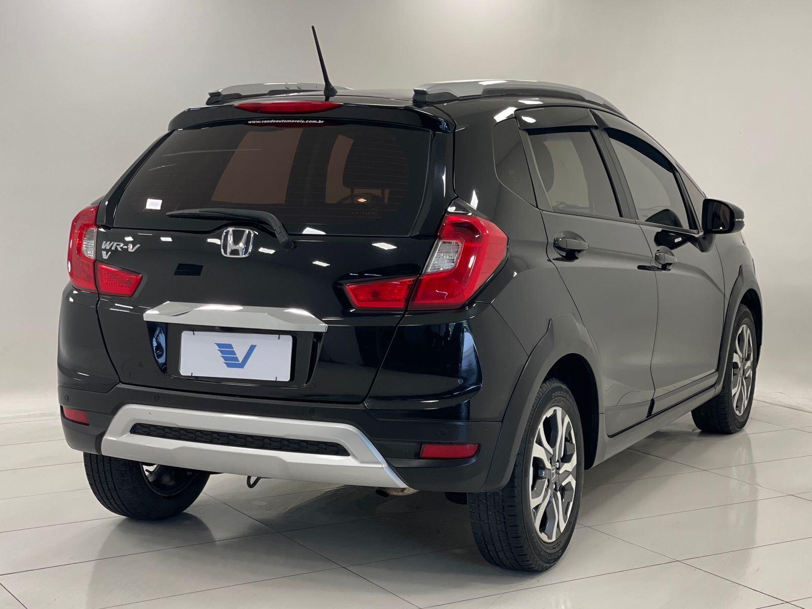 Foto número 320090 do veiculo