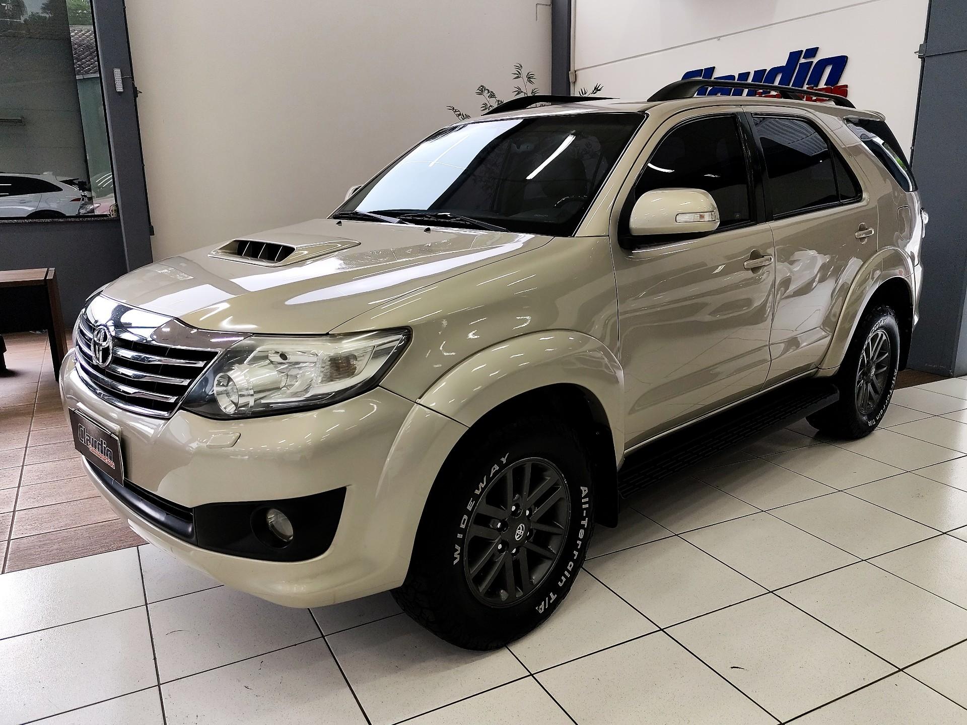 Foto número 354343 do veiculo