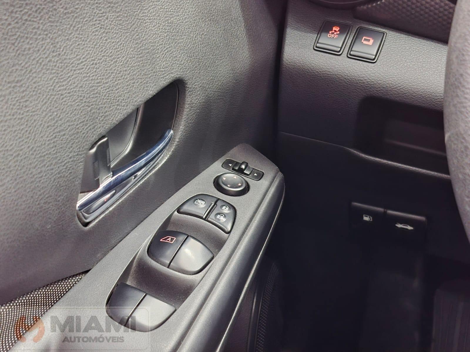 Foto número 339011 do veiculo