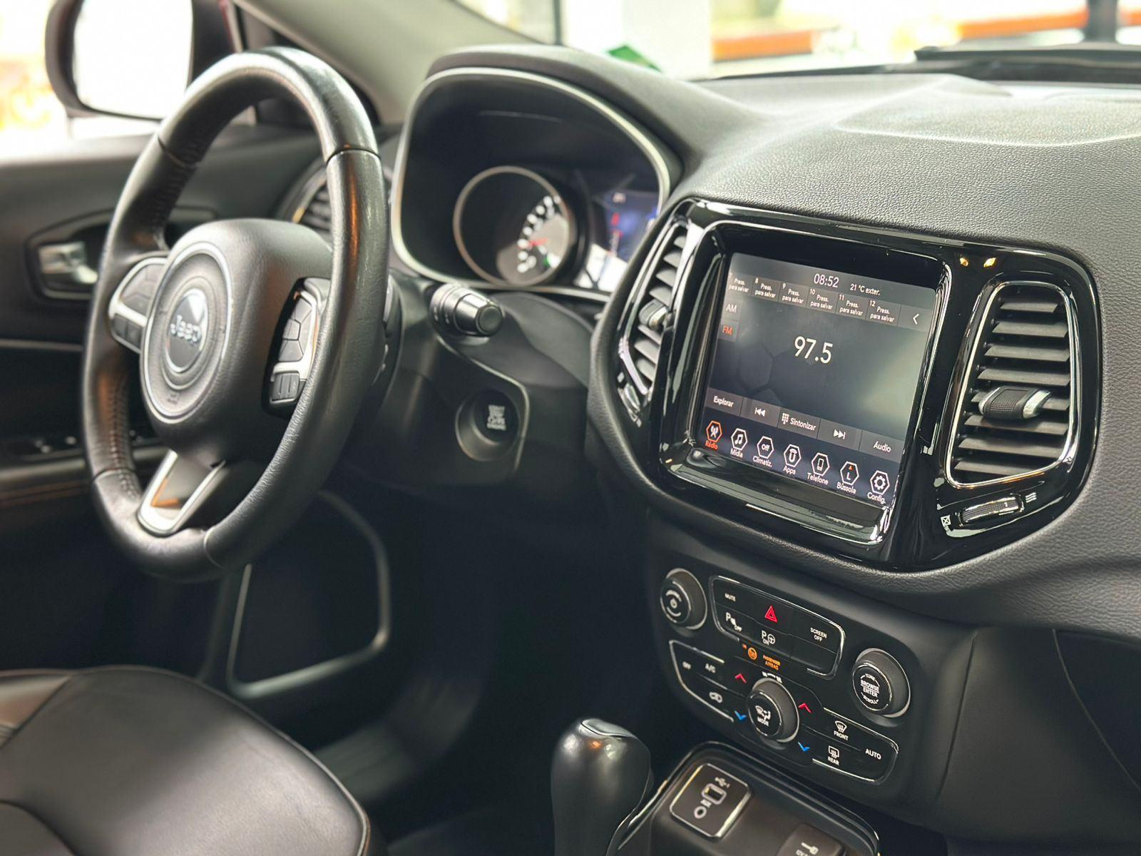 Foto número 330297 do veiculo